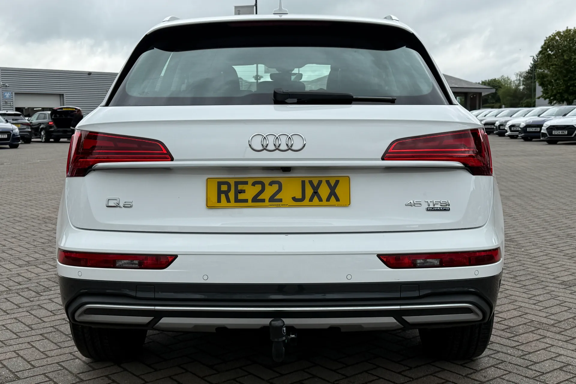 Audi Q5 thumbnail image number 37
