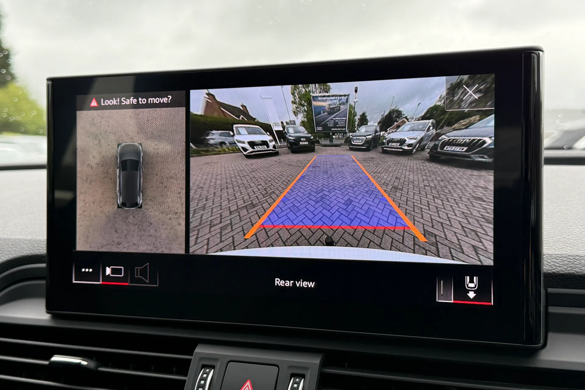 Audi Q5 thumbnail image number 4