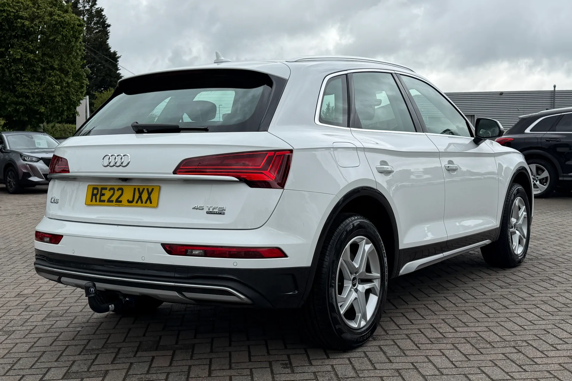 Audi Q5 thumbnail image number 36