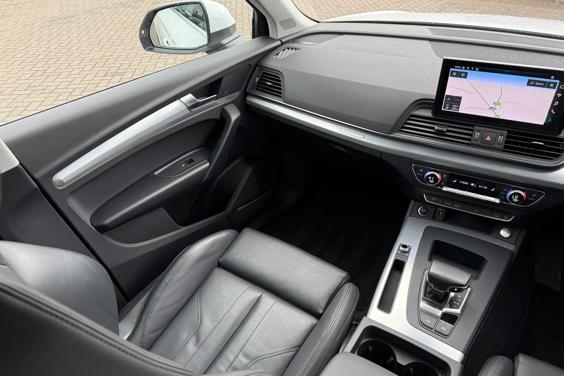 Audi Q5 thumbnail image number 43