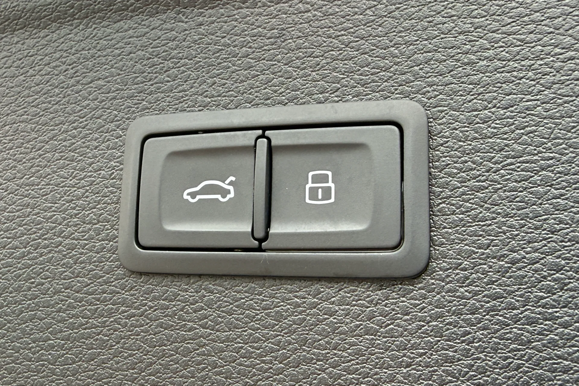 Audi Q5 thumbnail image number 41