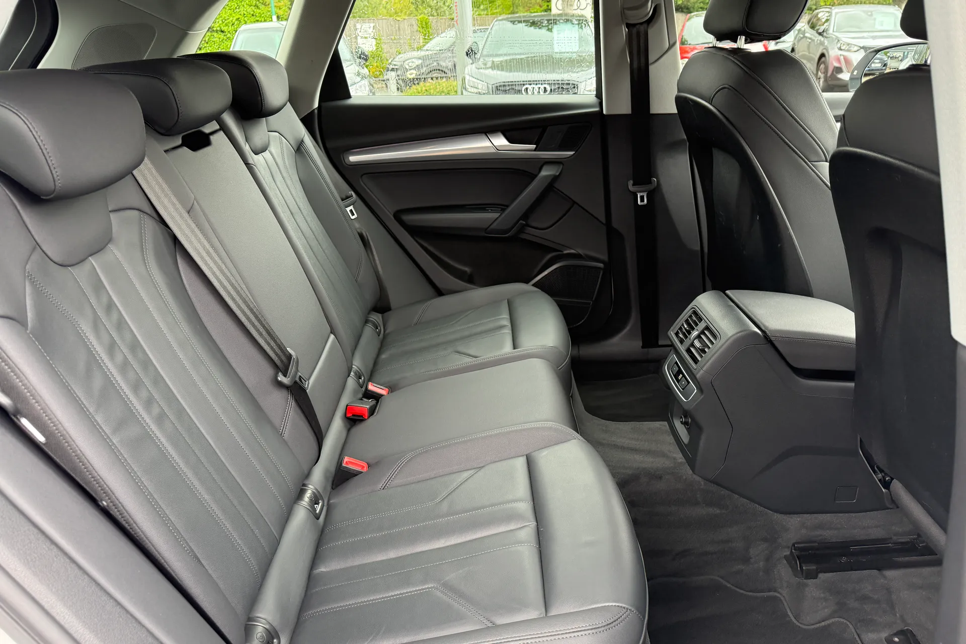 Audi Q5 thumbnail image number 49
