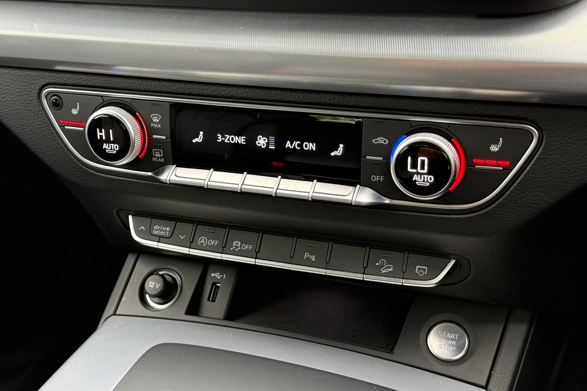 Audi Q5 thumbnail image number 19