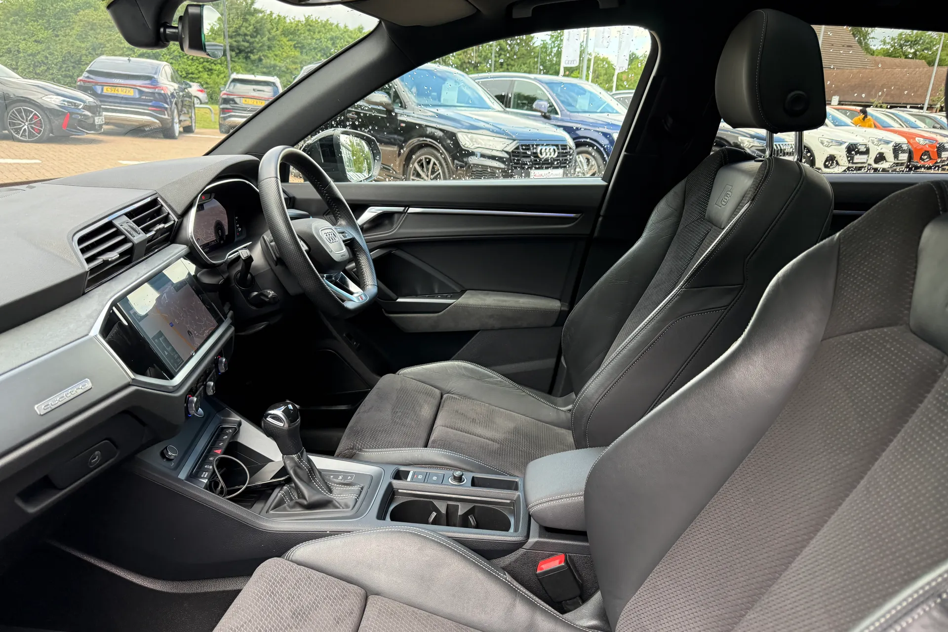 Audi Q3 thumbnail image number 58