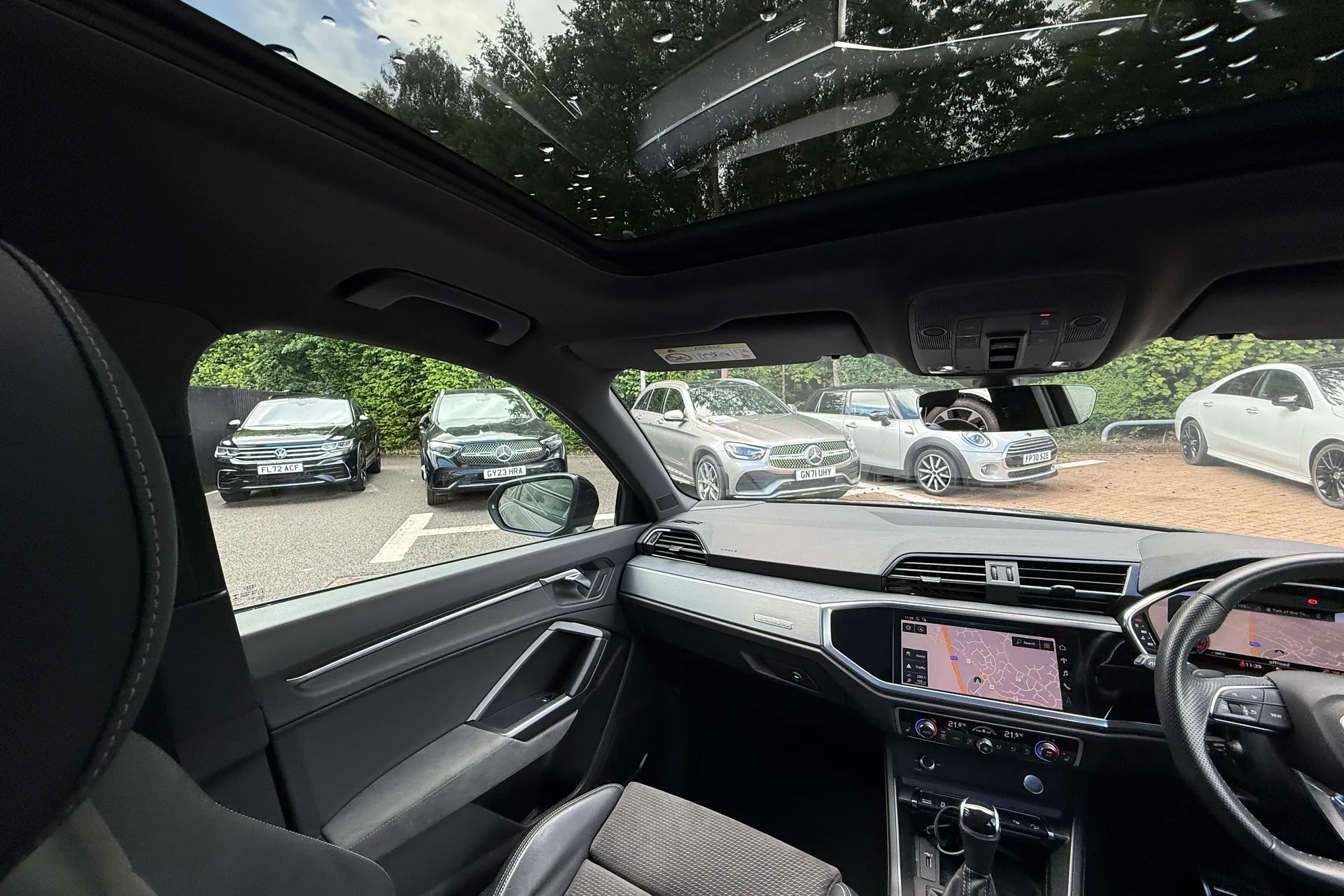 Audi Q3 thumbnail image number 41