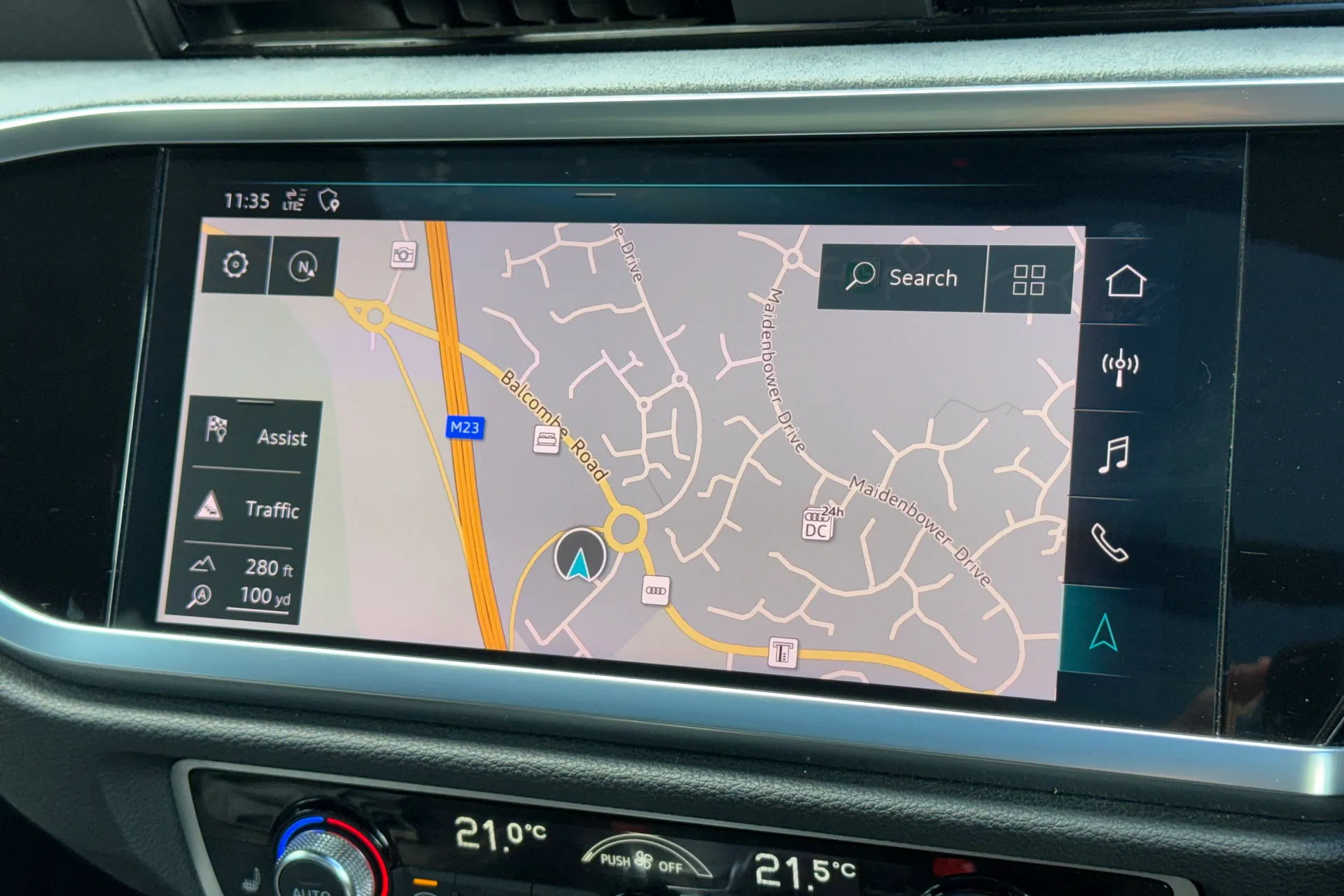 Audi Q3 thumbnail image number 5