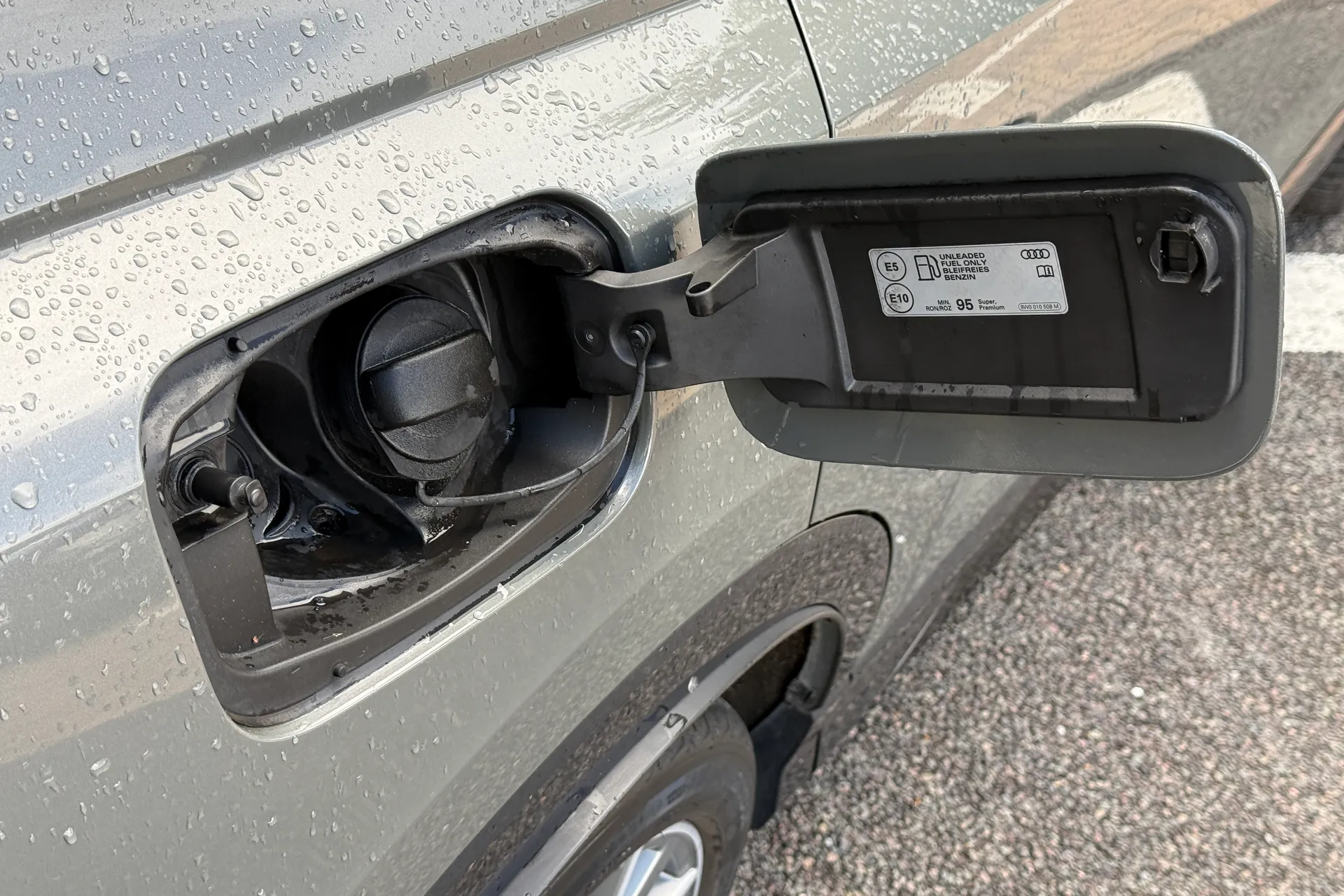 Audi Q3 thumbnail image number 37