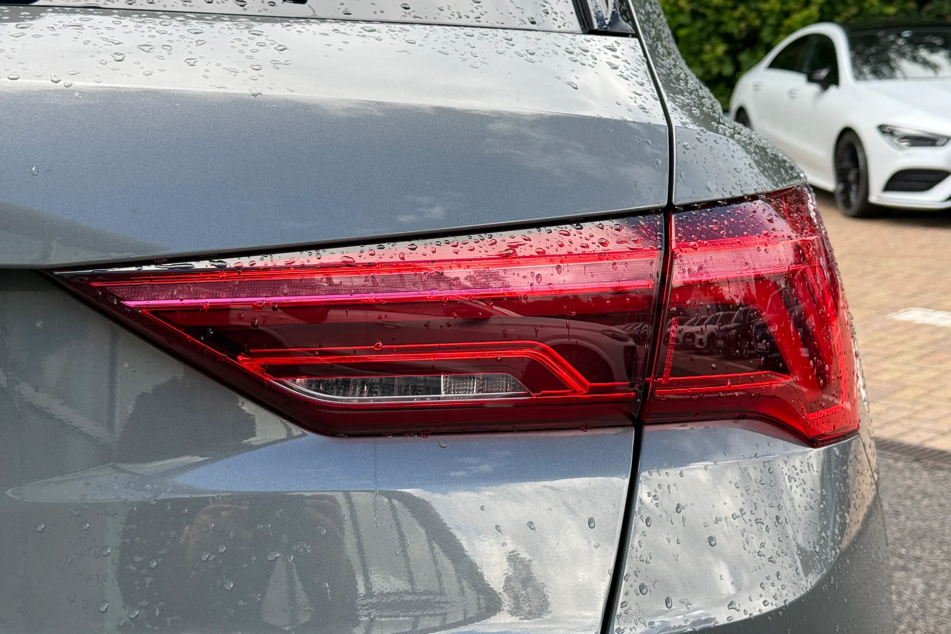 Audi Q3 thumbnail image number 50