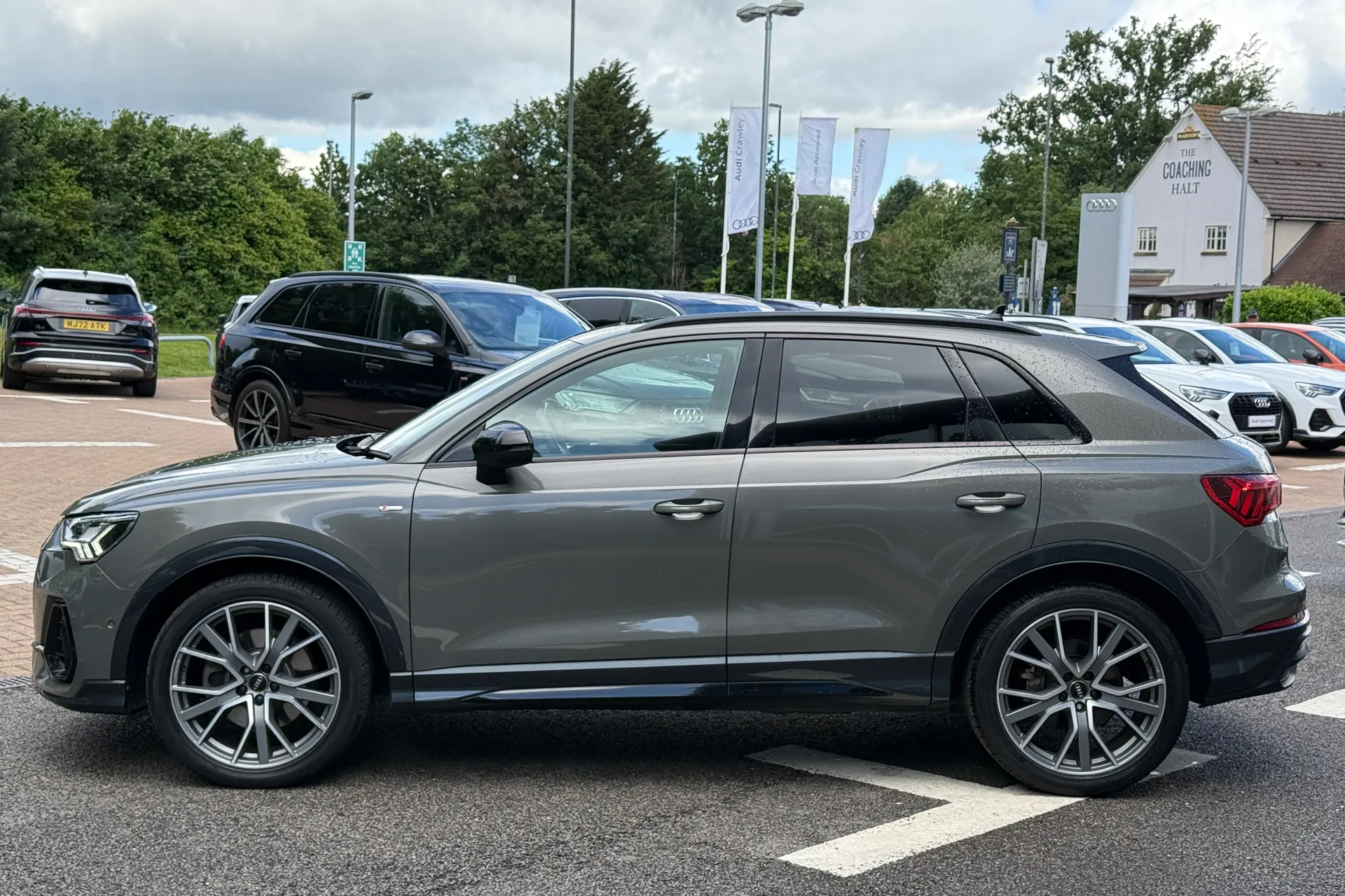 Audi Q3 thumbnail image number 52