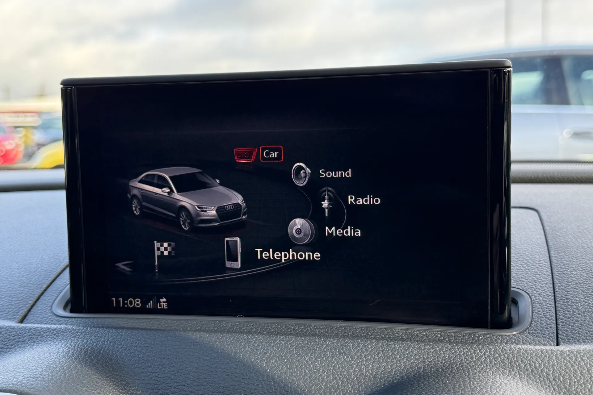 Audi A3 thumbnail image number 10