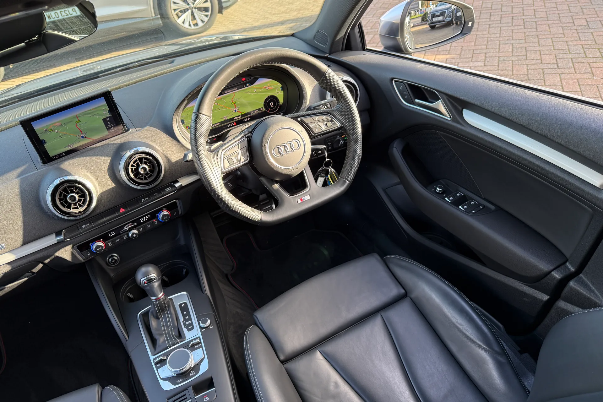 Audi A3 thumbnail image number 36