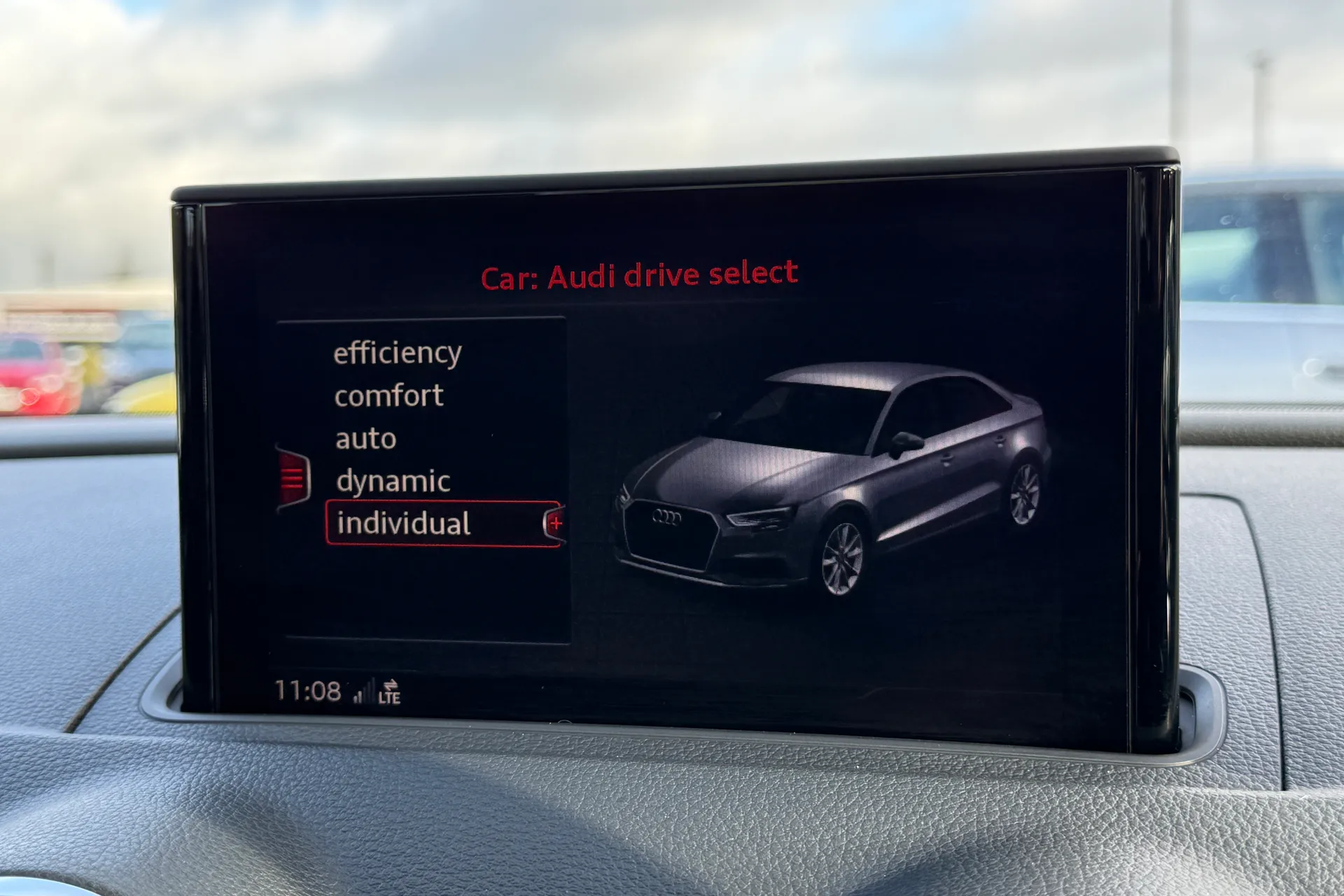 Audi A3 thumbnail image number 8