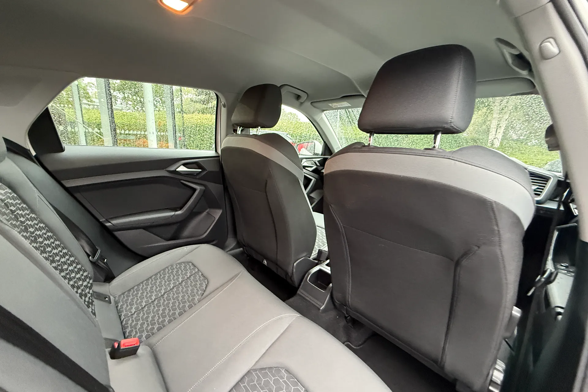 Audi A1 thumbnail image number 35