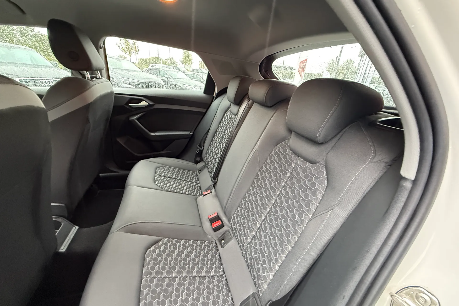 Audi A1 thumbnail image number 31