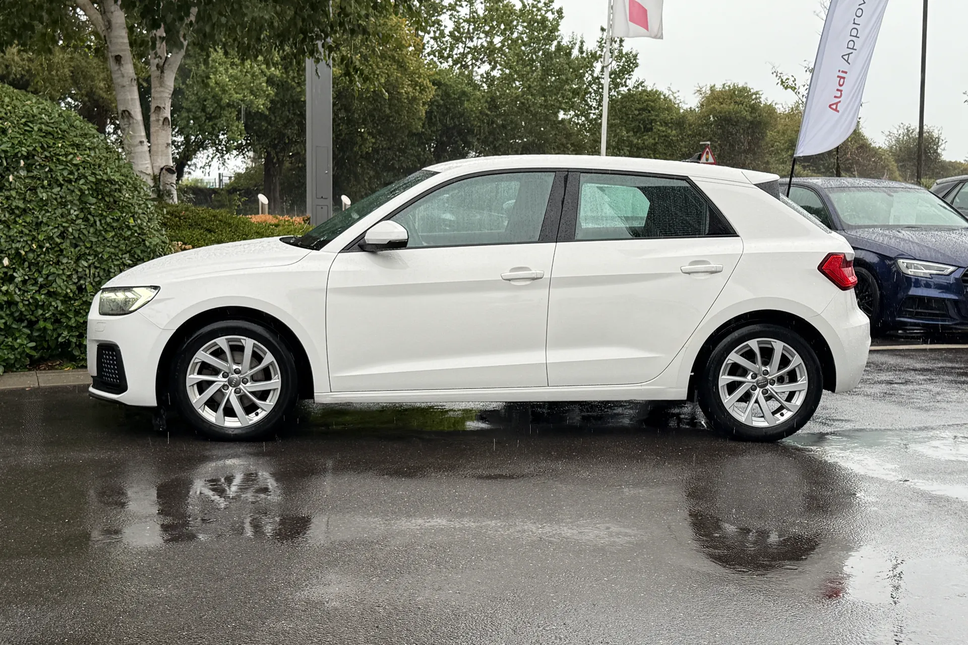 Audi A1 thumbnail image number 25