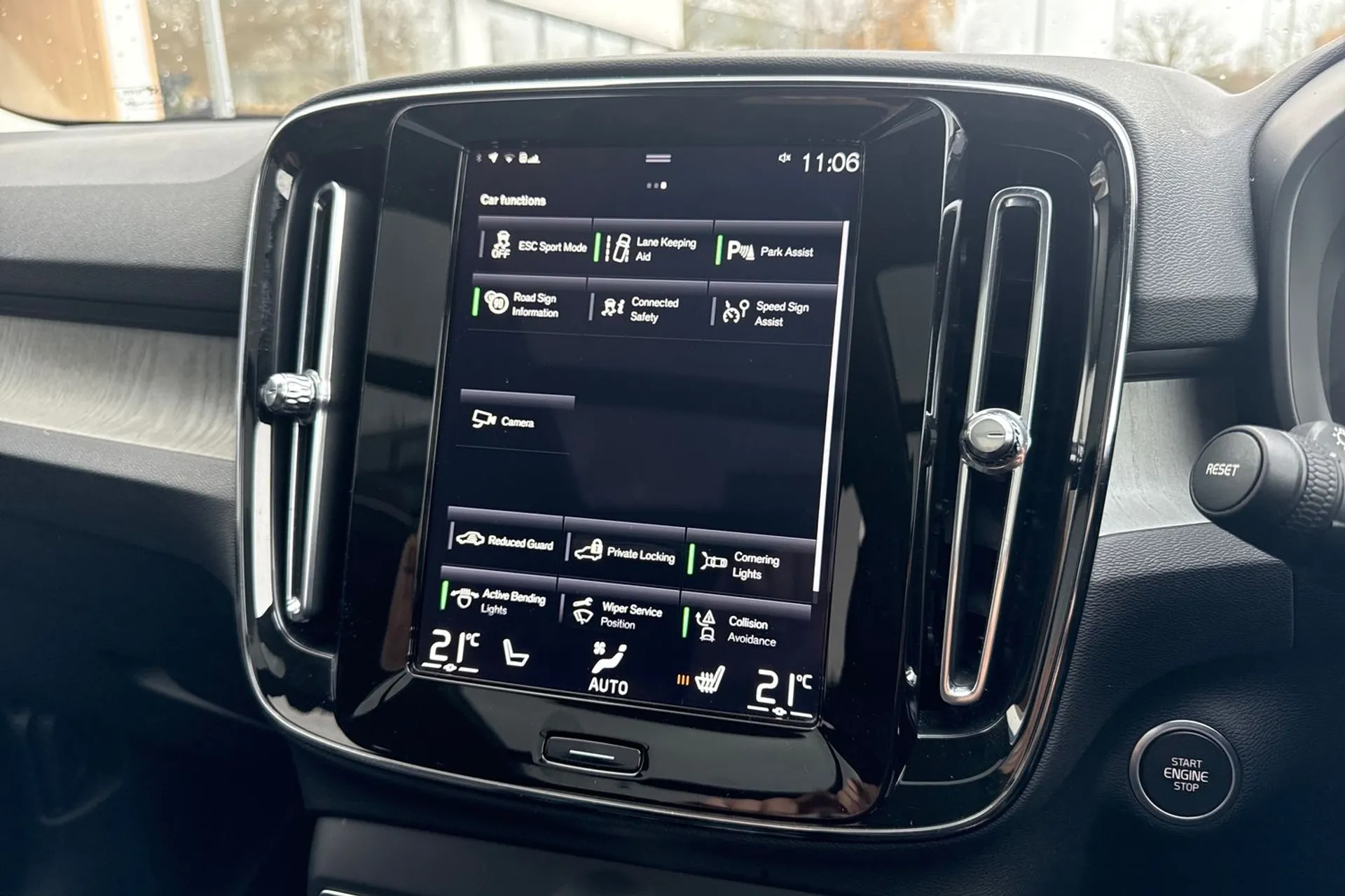 Volvo XC40 thumbnail image number 42