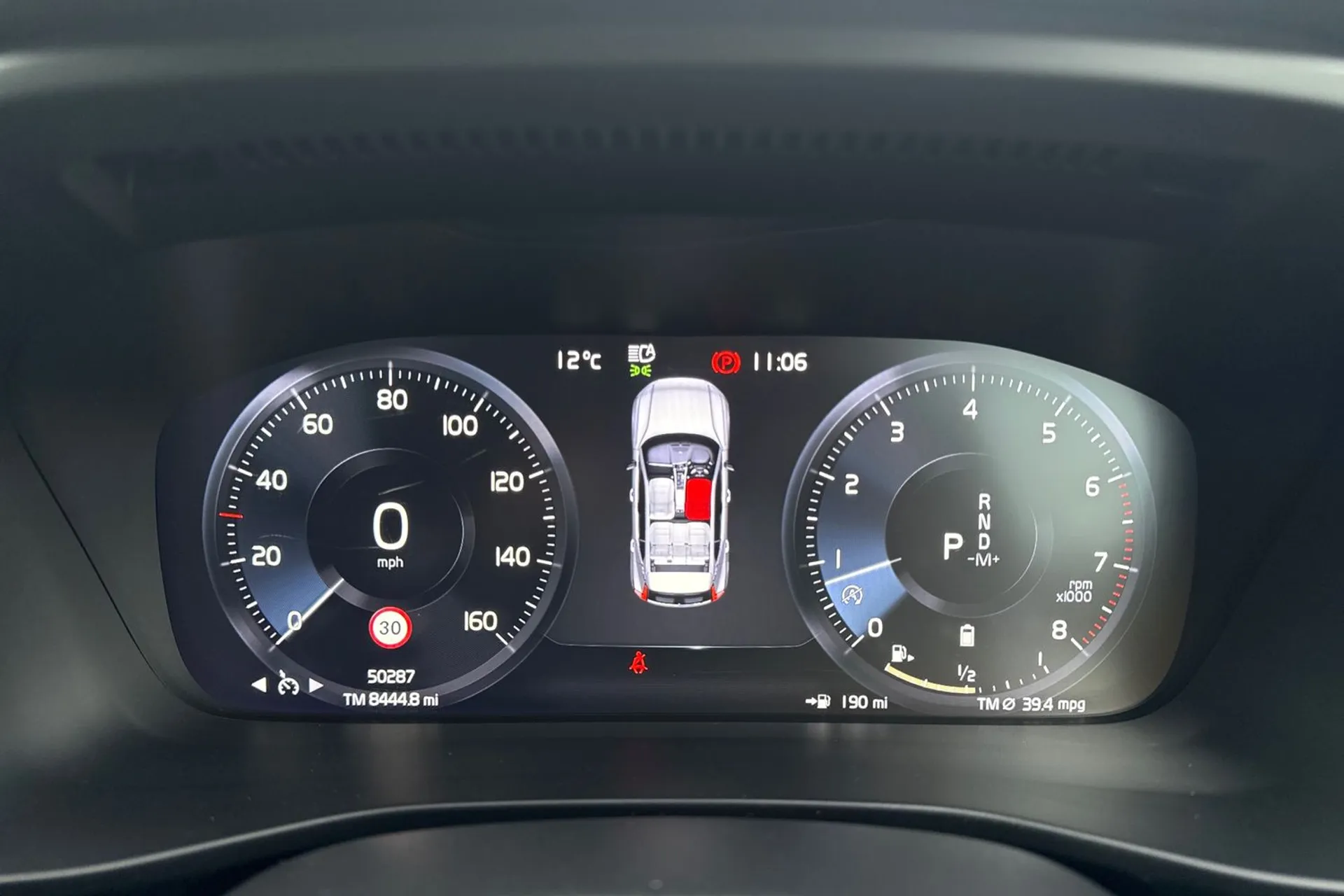 Volvo XC40 thumbnail image number 45