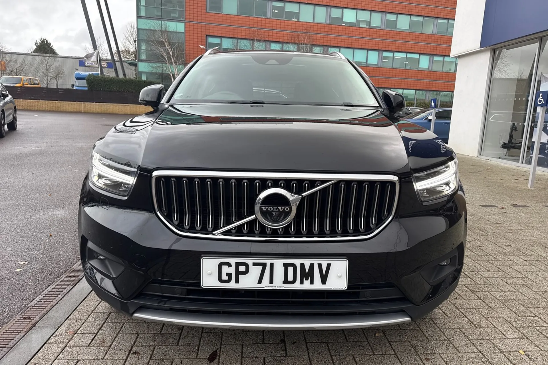 Volvo XC40 thumbnail image number 13