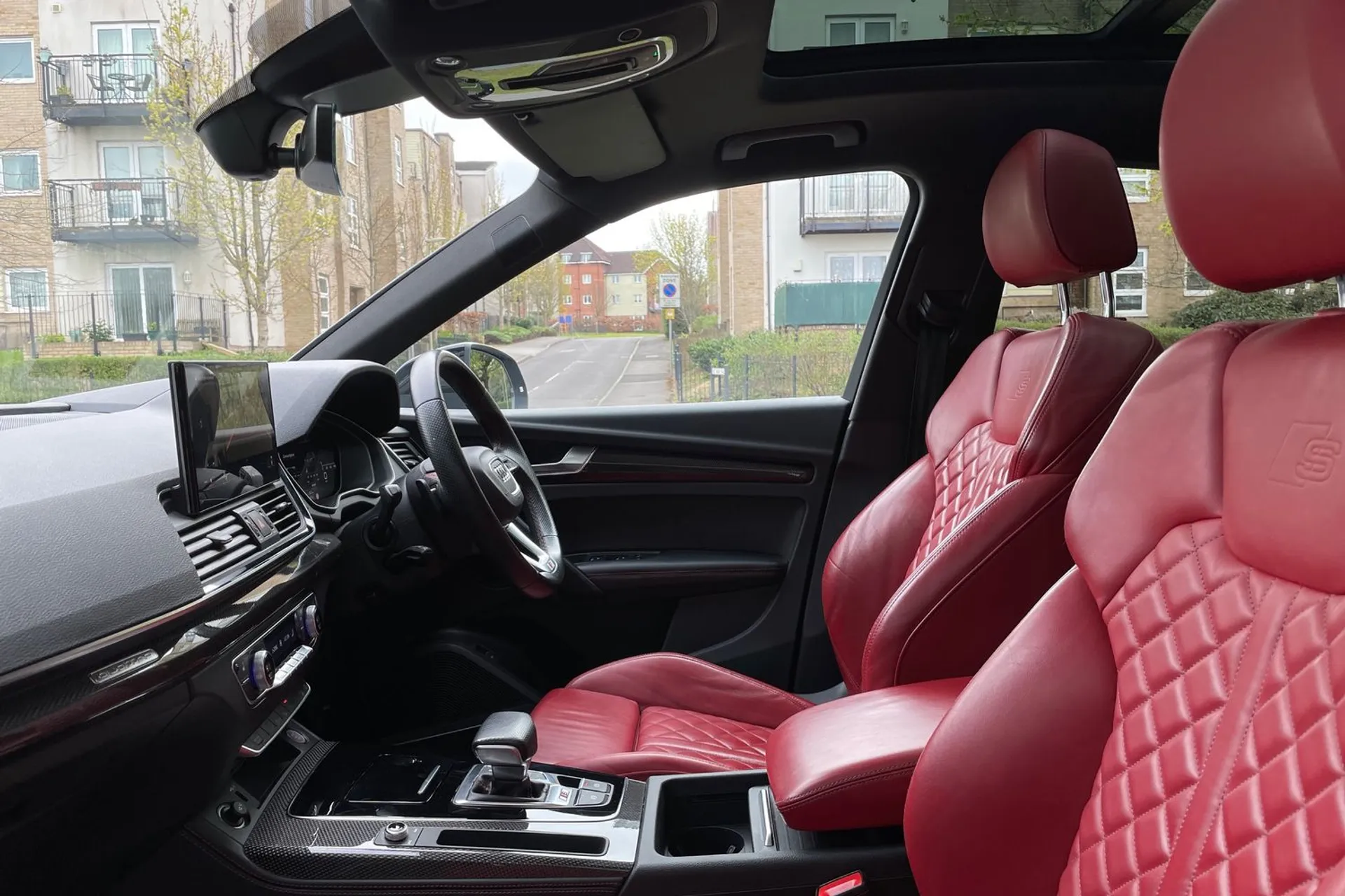 Audi Q5 thumbnail image number 28