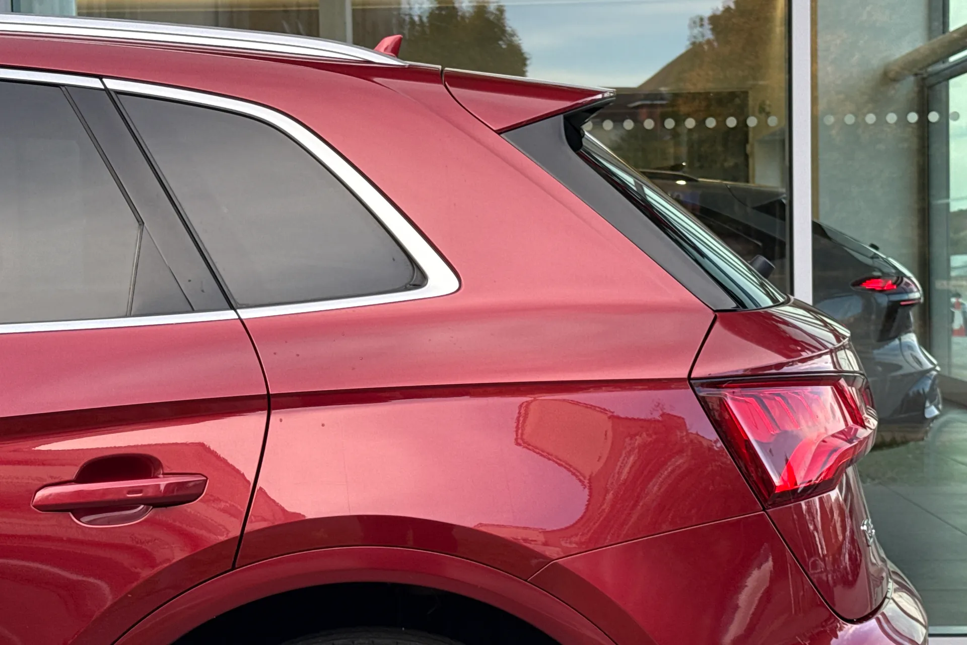 Audi Q5 thumbnail image number 48