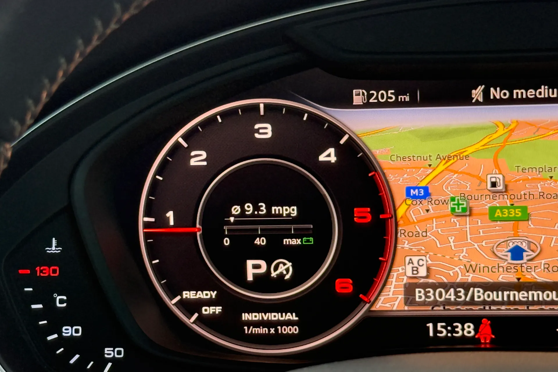Audi Q5 thumbnail image number 10