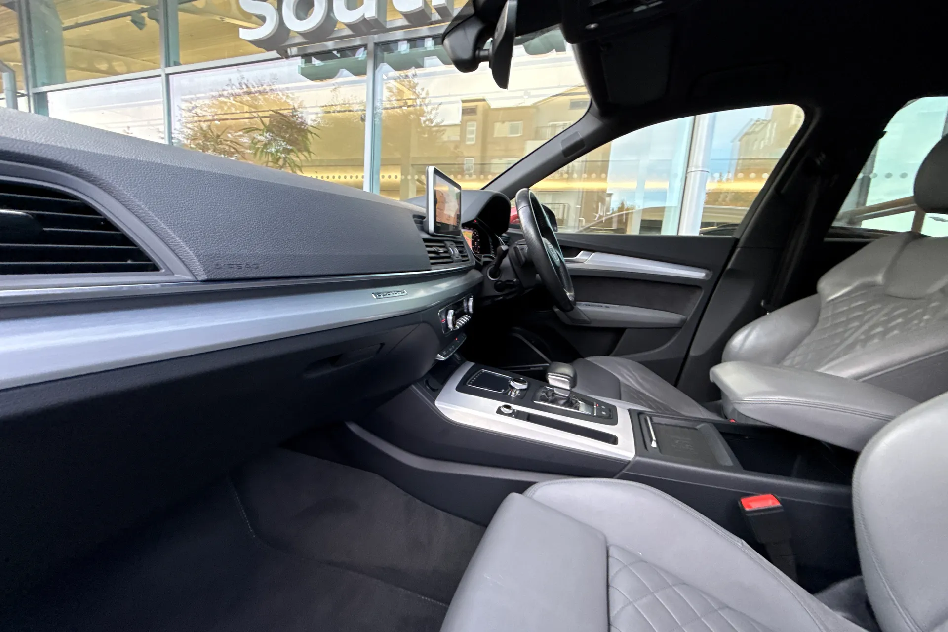 Audi Q5 thumbnail image number 53