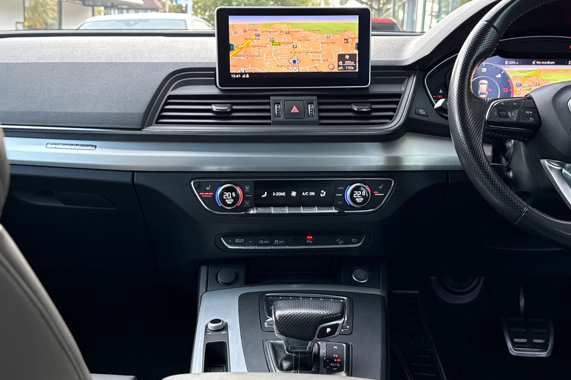 Audi Q5 thumbnail image number 38