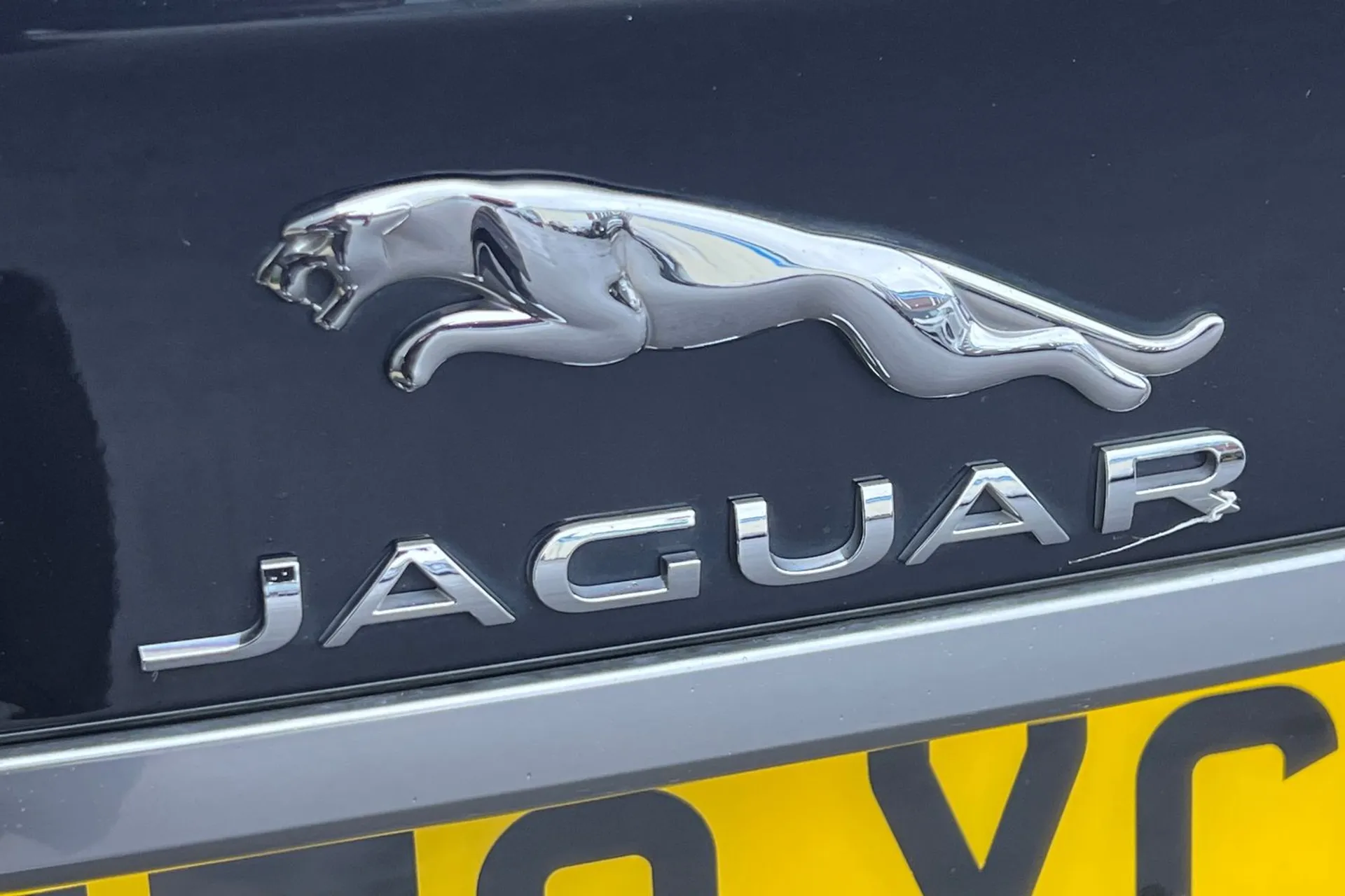 Jaguar XF thumbnail image number 53