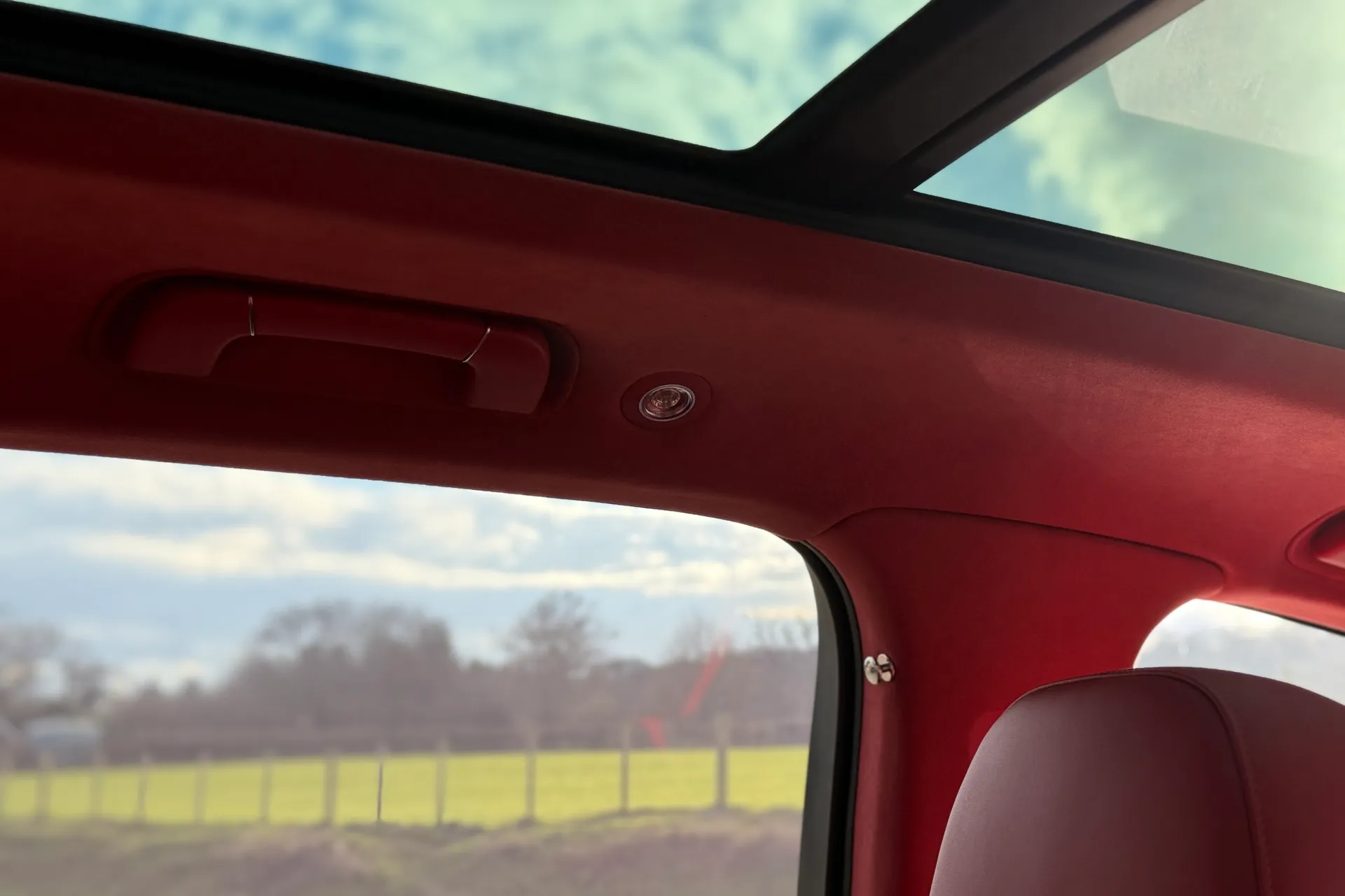 Bentley BENTAYGA thumbnail image number 34