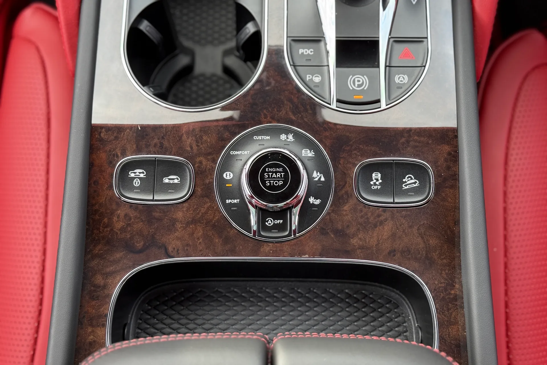 Bentley BENTAYGA thumbnail image number 43