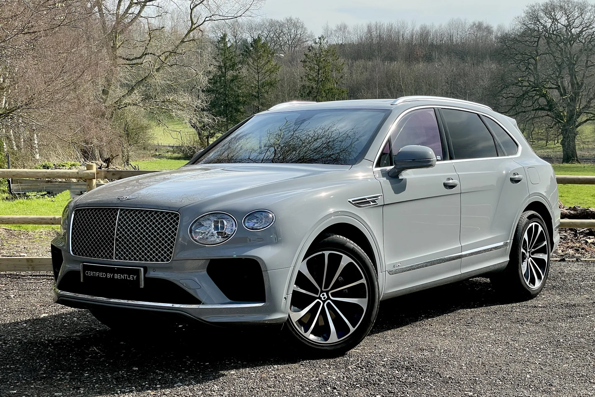 Bentley BENTAYGA thumbnail image number 8