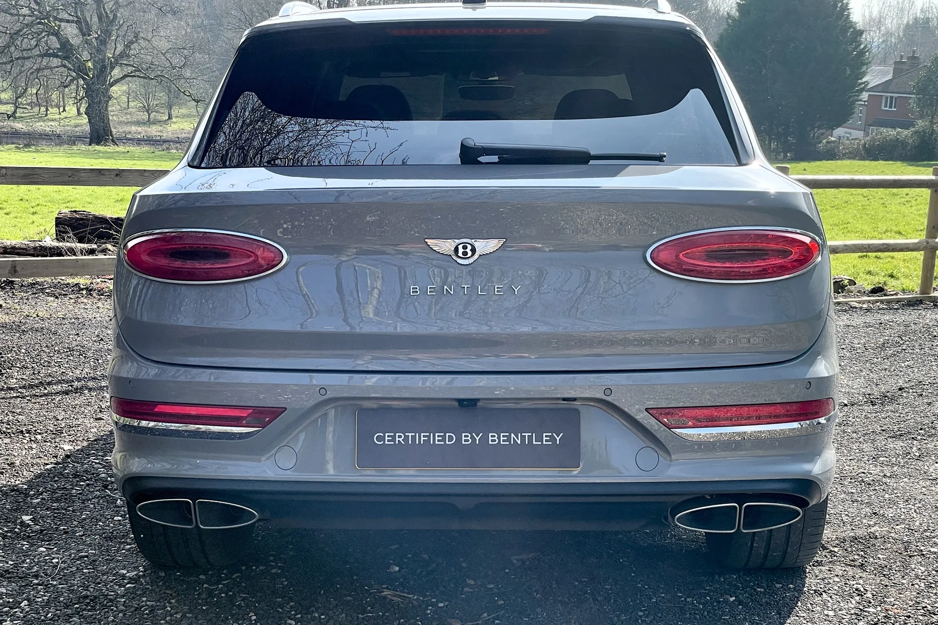 Bentley BENTAYGA thumbnail image number 11