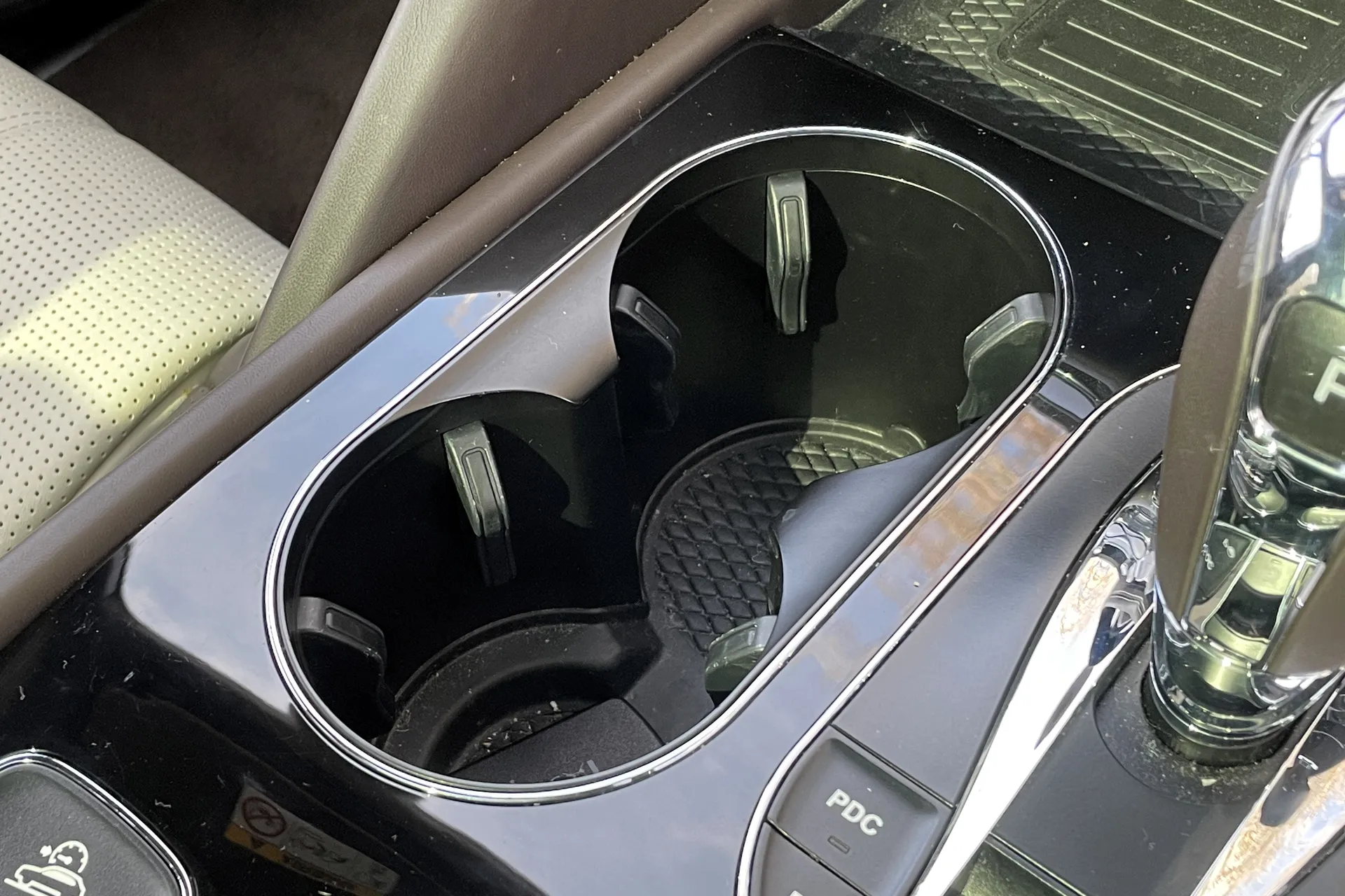 Bentley BENTAYGA thumbnail image number 44