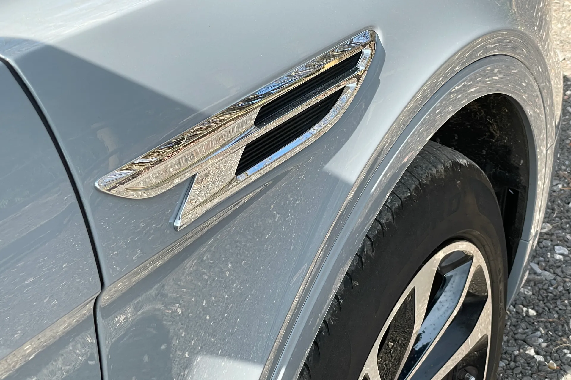 Bentley BENTAYGA thumbnail image number 57