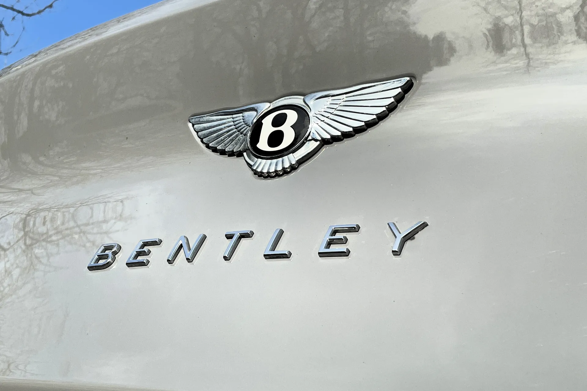 Bentley BENTAYGA thumbnail image number 58