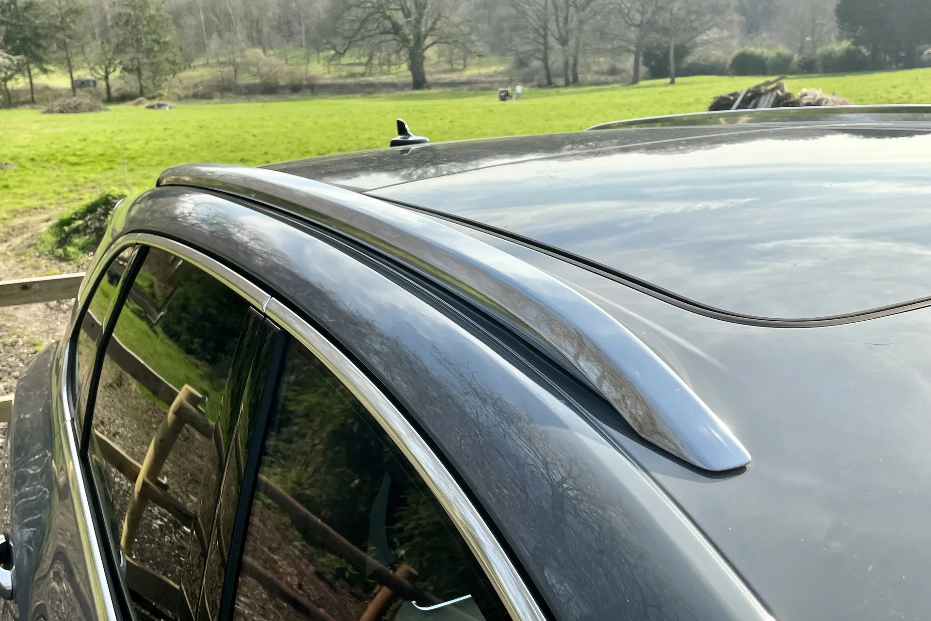 Bentley BENTAYGA thumbnail image number 16