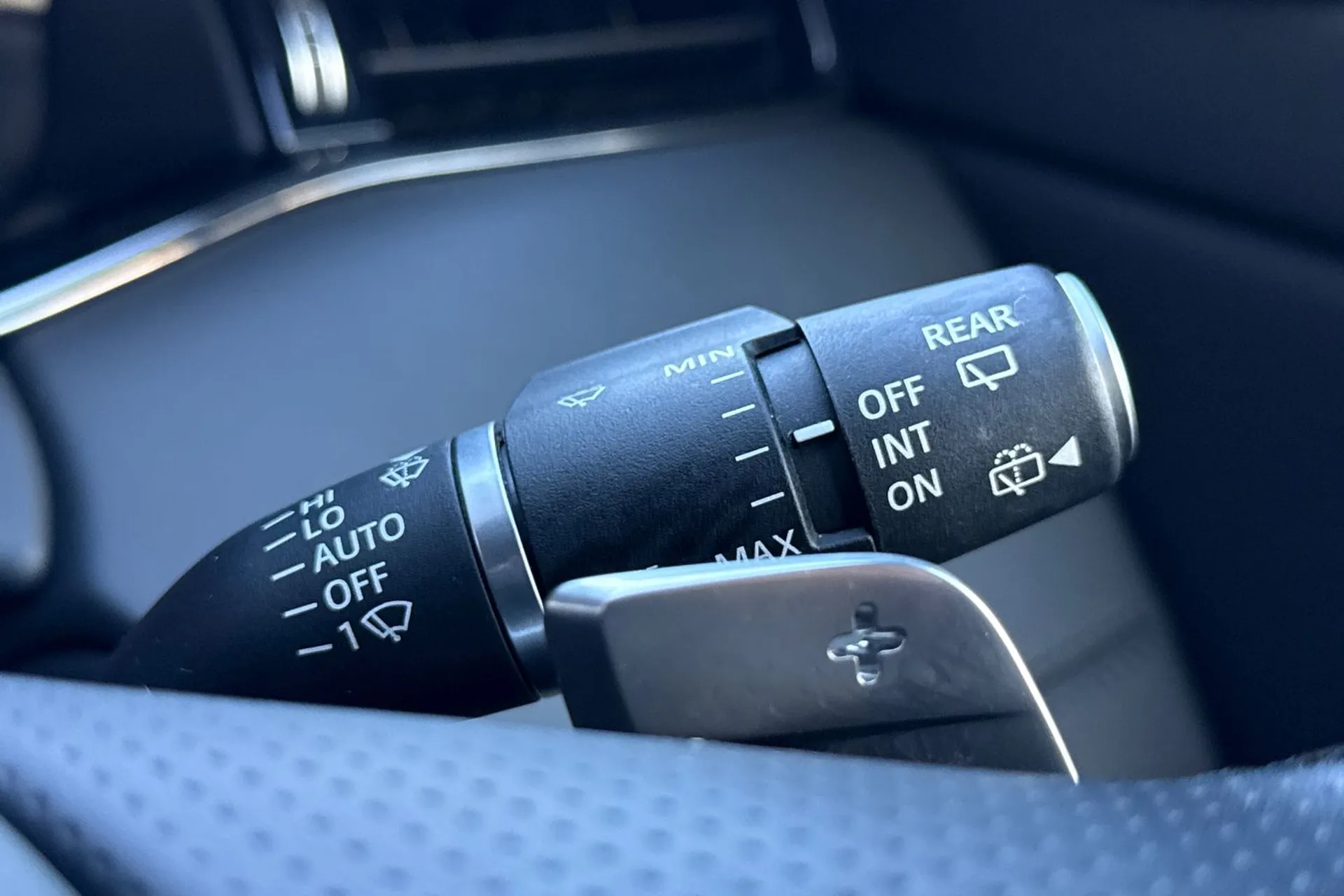 LAND ROVER RANGE ROVER EVOQUE thumbnail image number 61