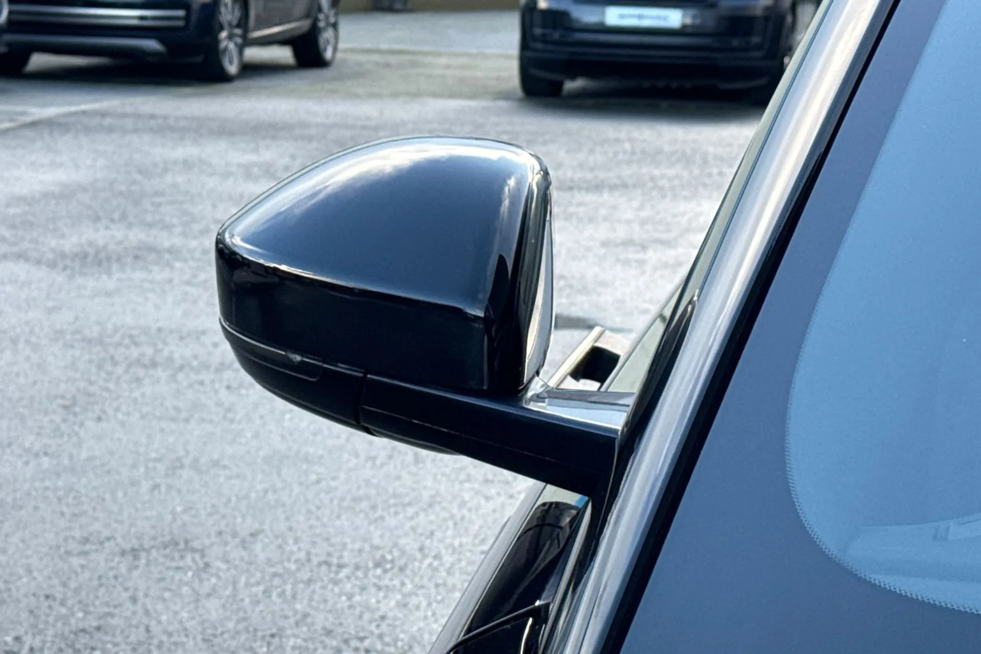 LAND ROVER RANGE ROVER EVOQUE thumbnail image number 30