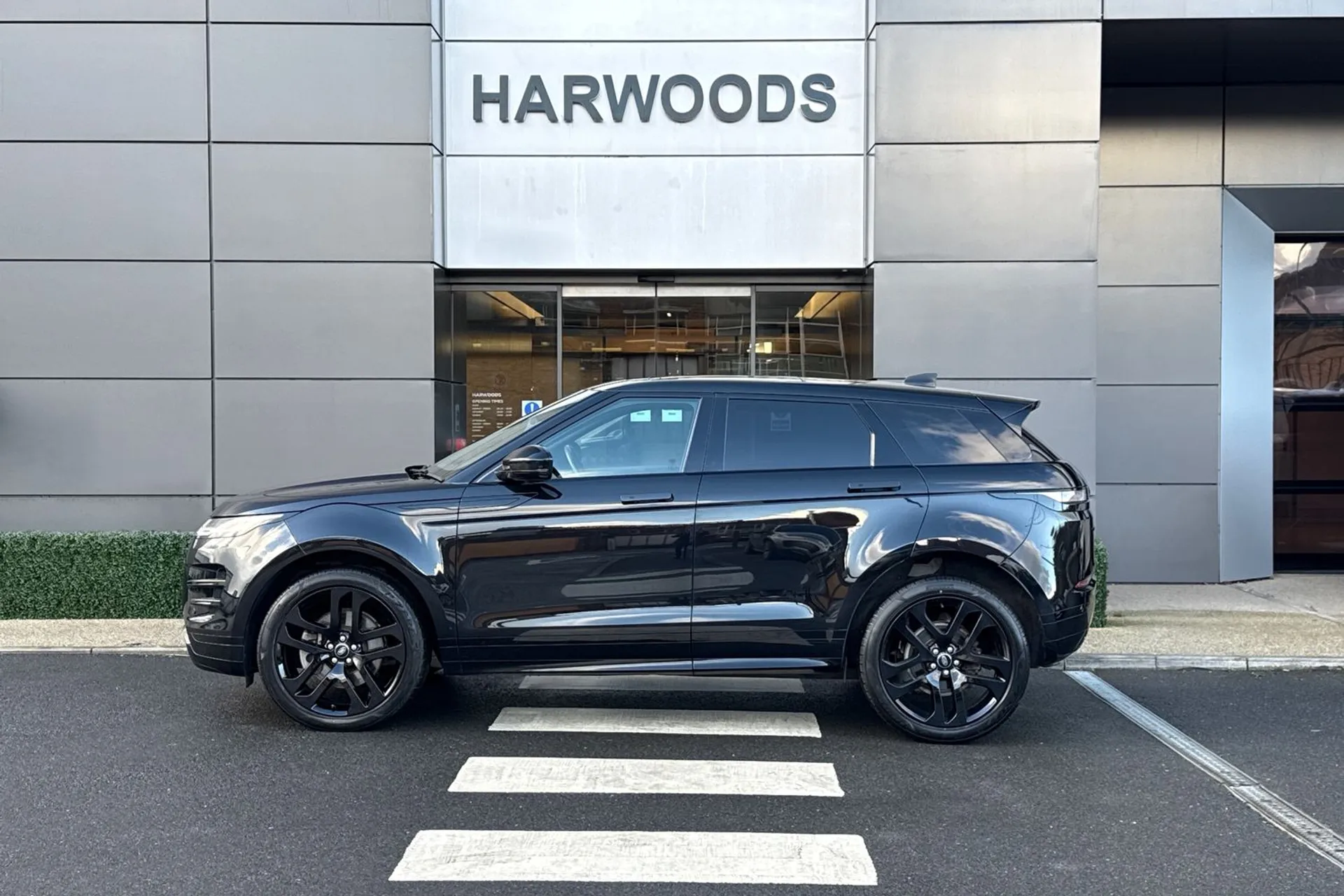 LAND ROVER RANGE ROVER EVOQUE thumbnail image number 13