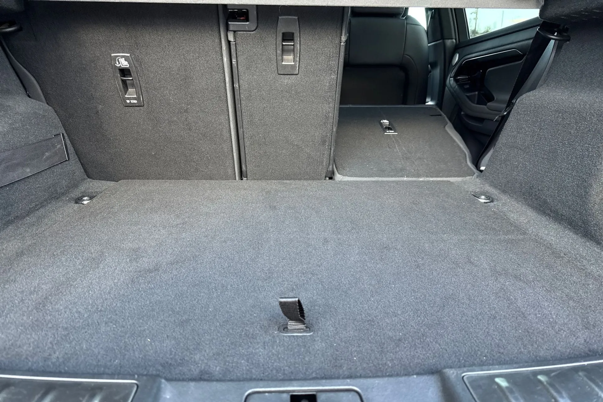 LAND ROVER RANGE ROVER EVOQUE thumbnail image number 33