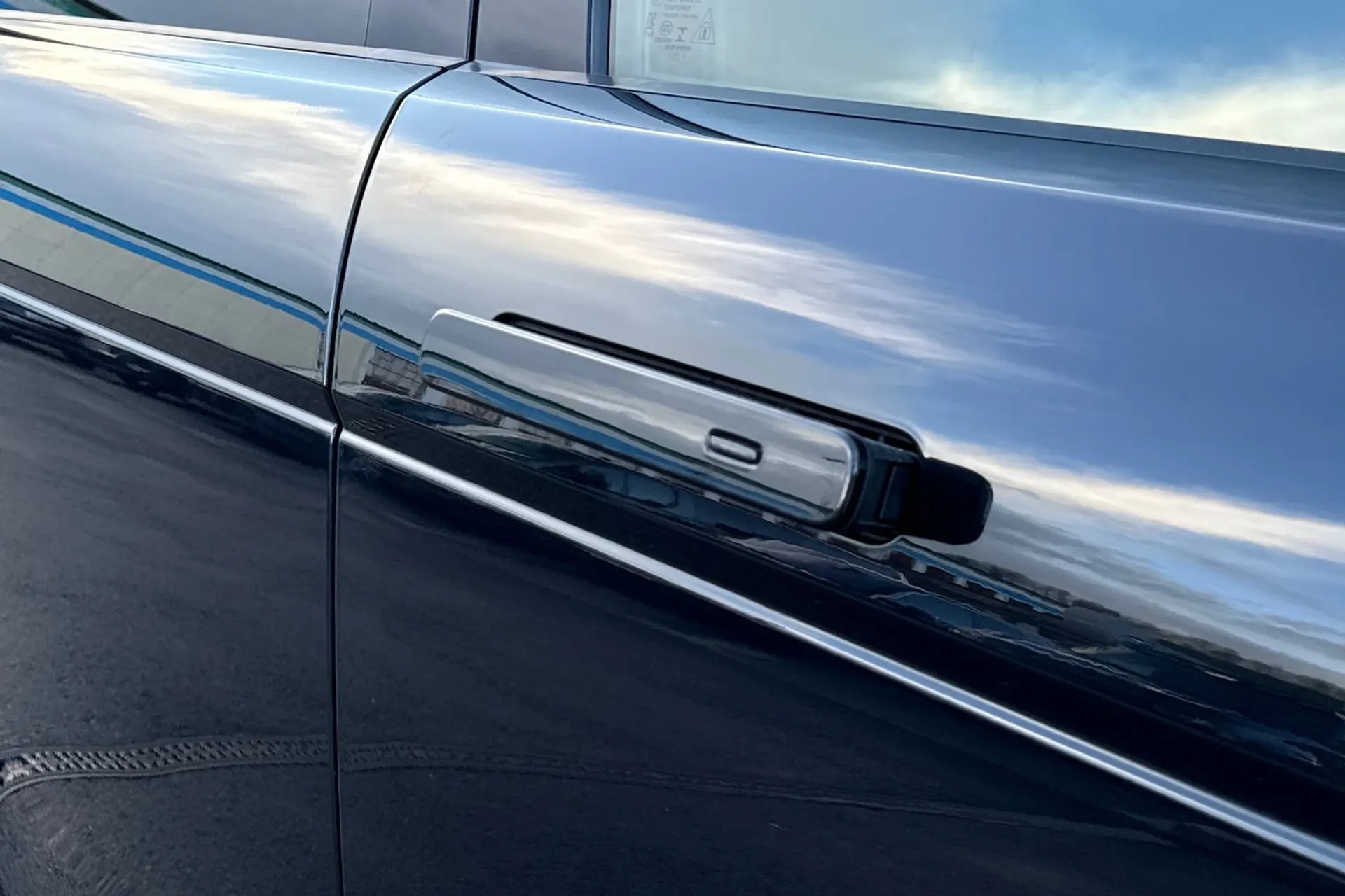 LAND ROVER RANGE ROVER EVOQUE thumbnail image number 25