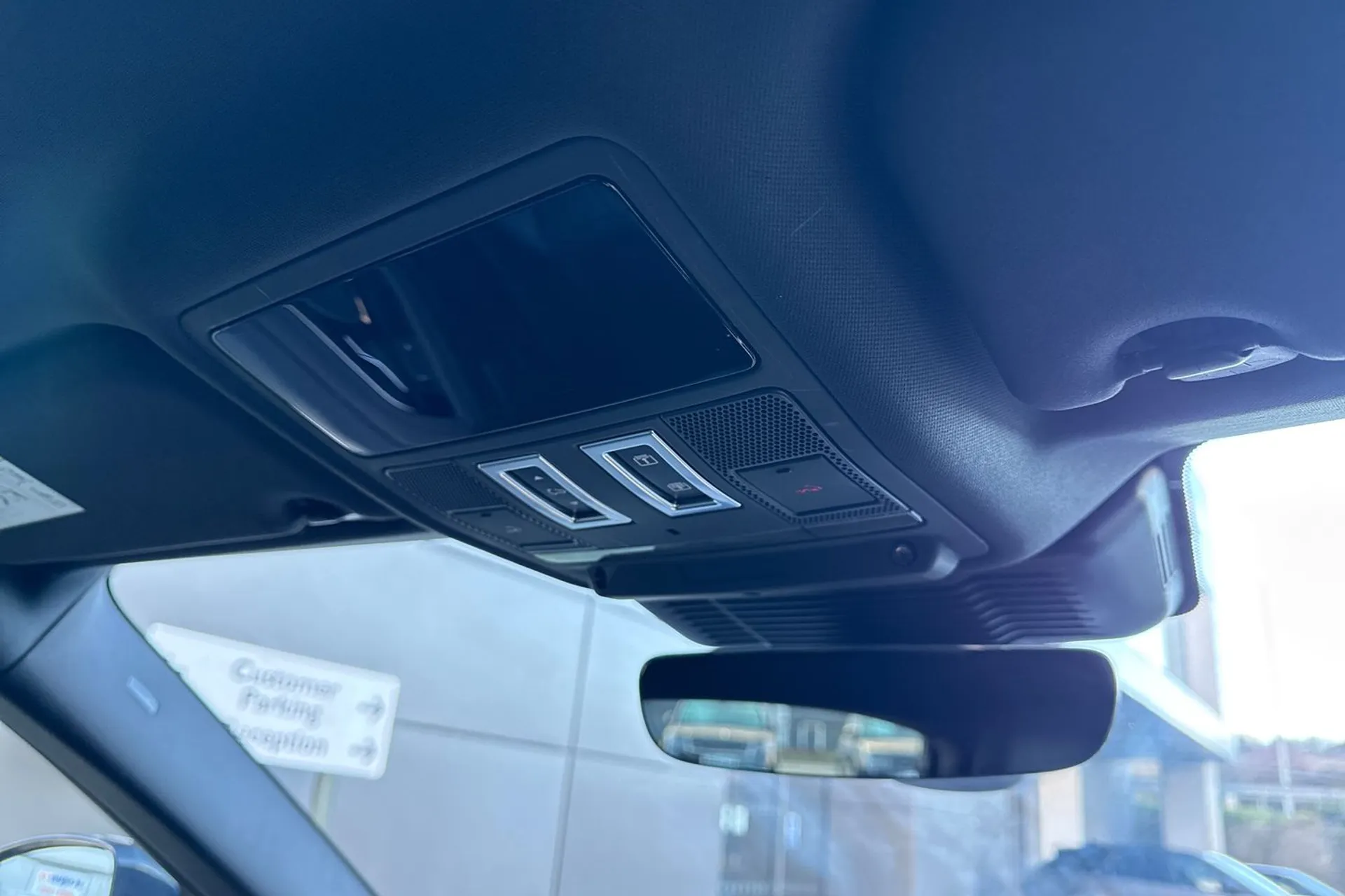 LAND ROVER RANGE ROVER EVOQUE thumbnail image number 50