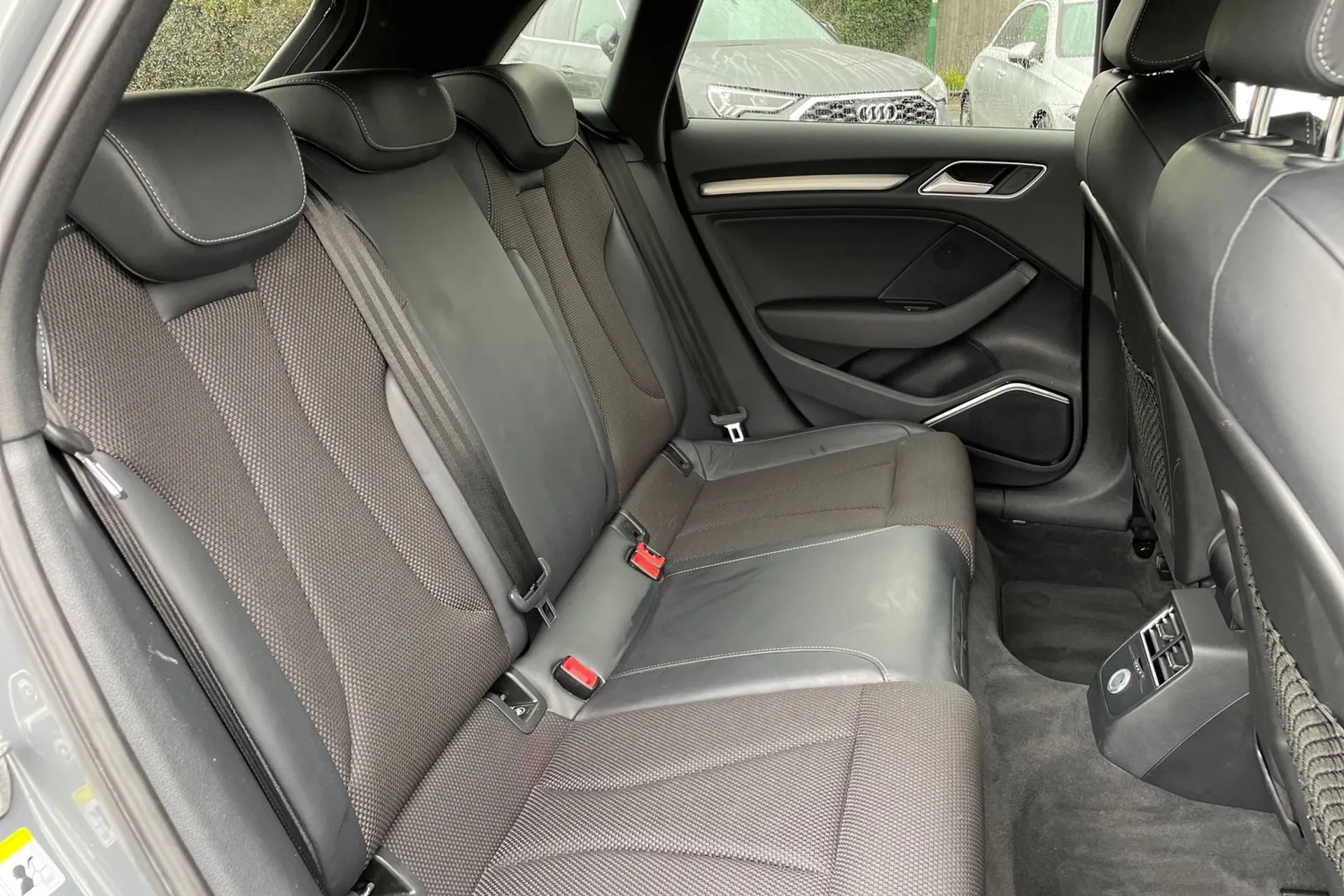 Audi A3 thumbnail image number 30