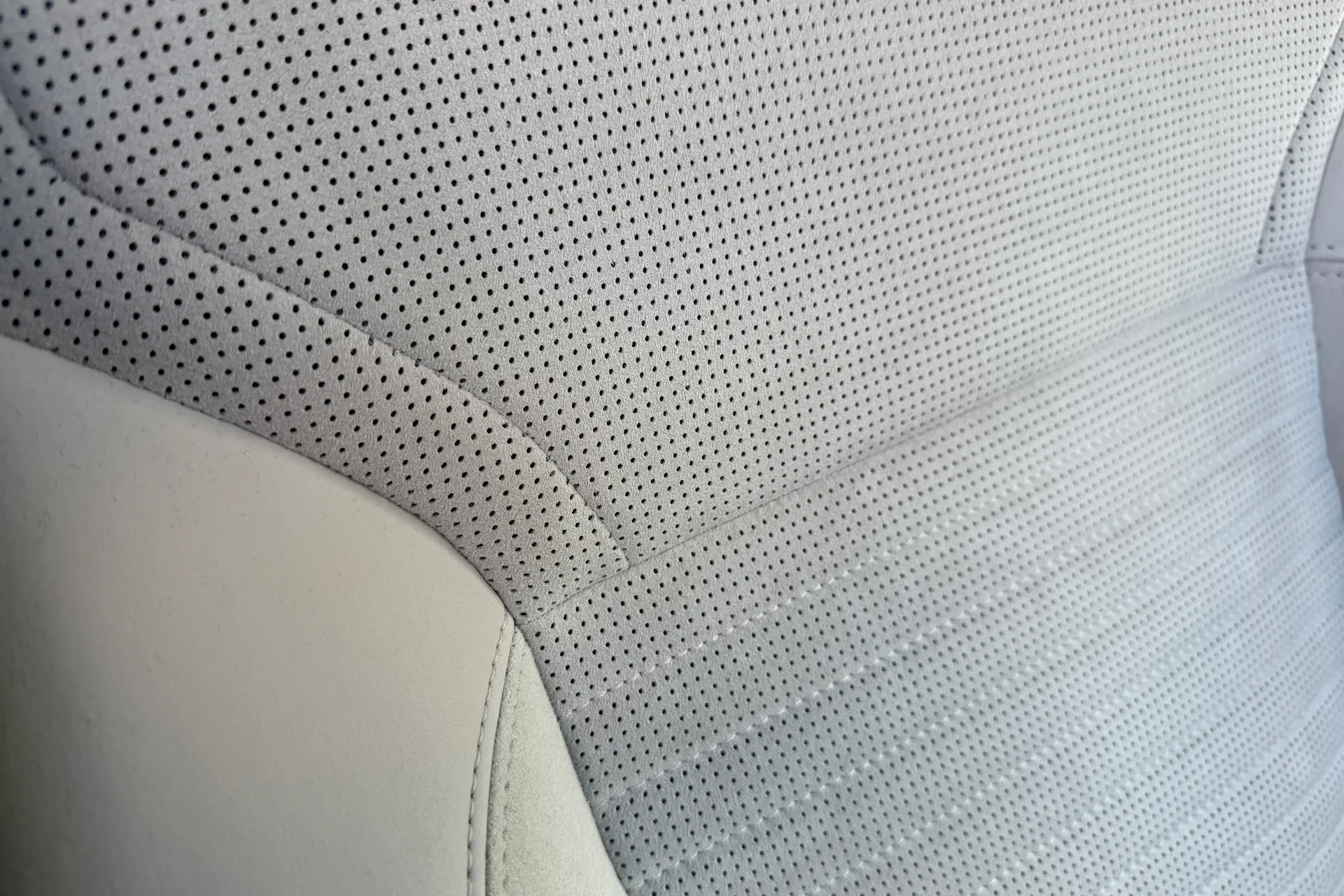 LAND ROVER DISCOVERY thumbnail image number 38