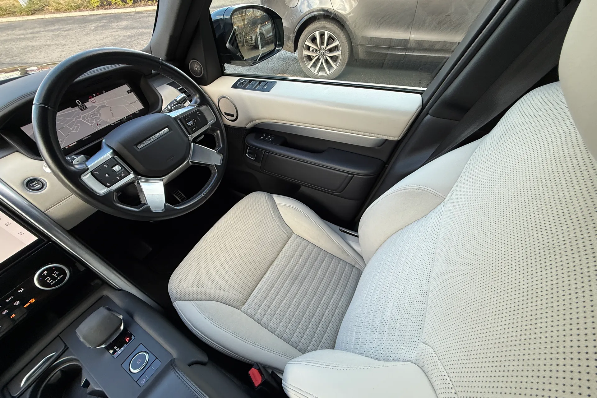 LAND ROVER DISCOVERY thumbnail image number 13