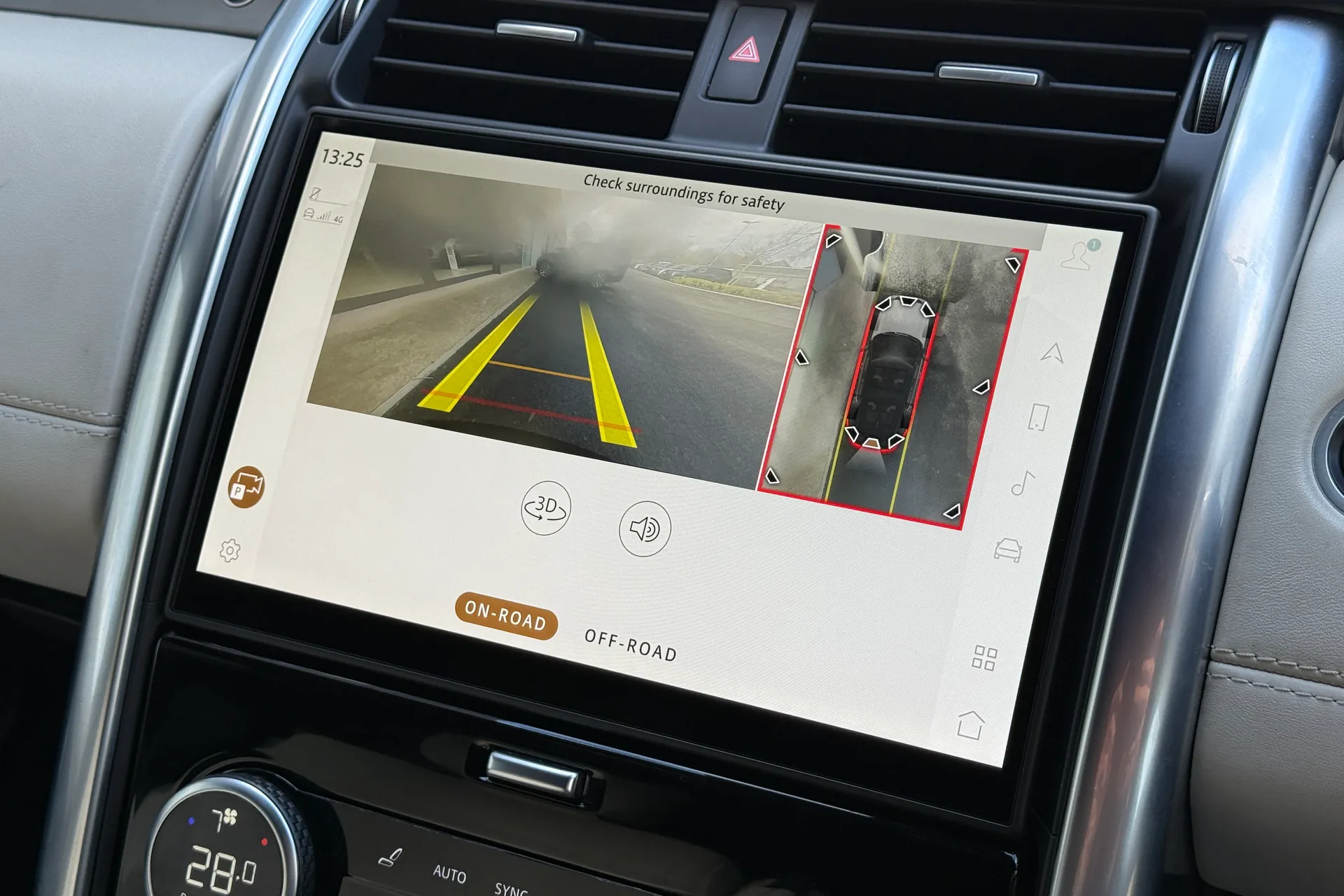 LAND ROVER DISCOVERY thumbnail image number 4