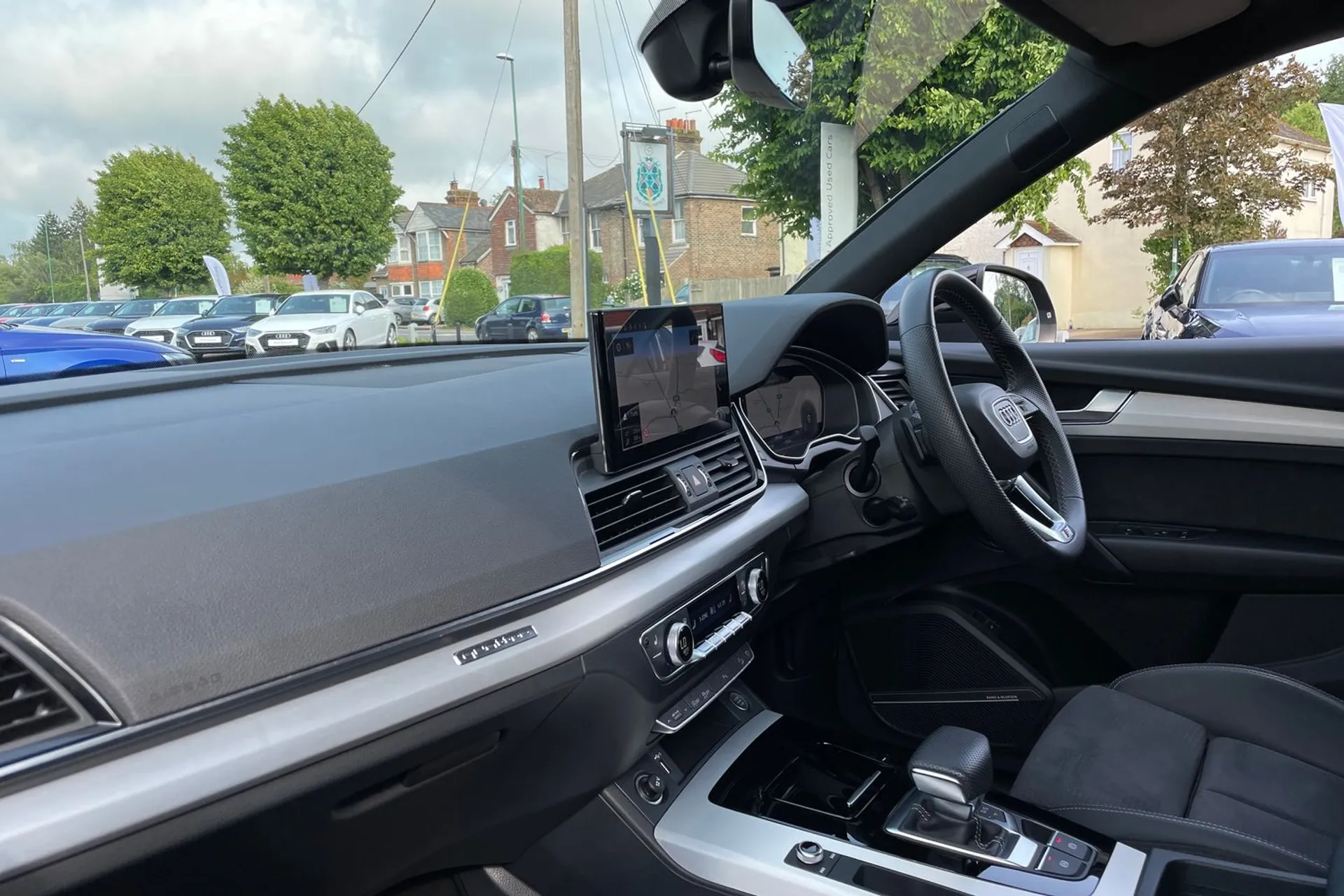 Audi Q5 thumbnail image number 28