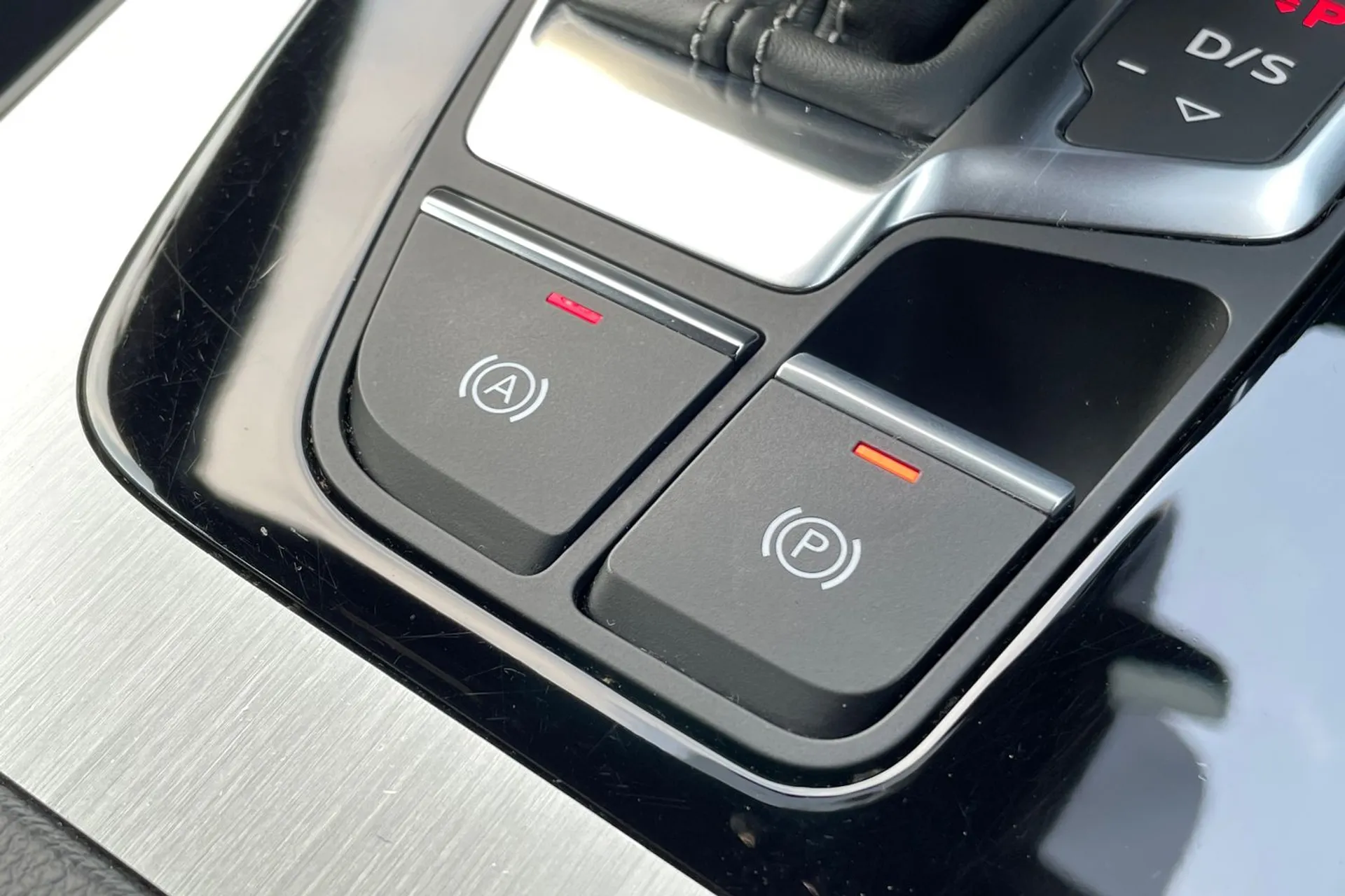 Audi Q5 thumbnail image number 35