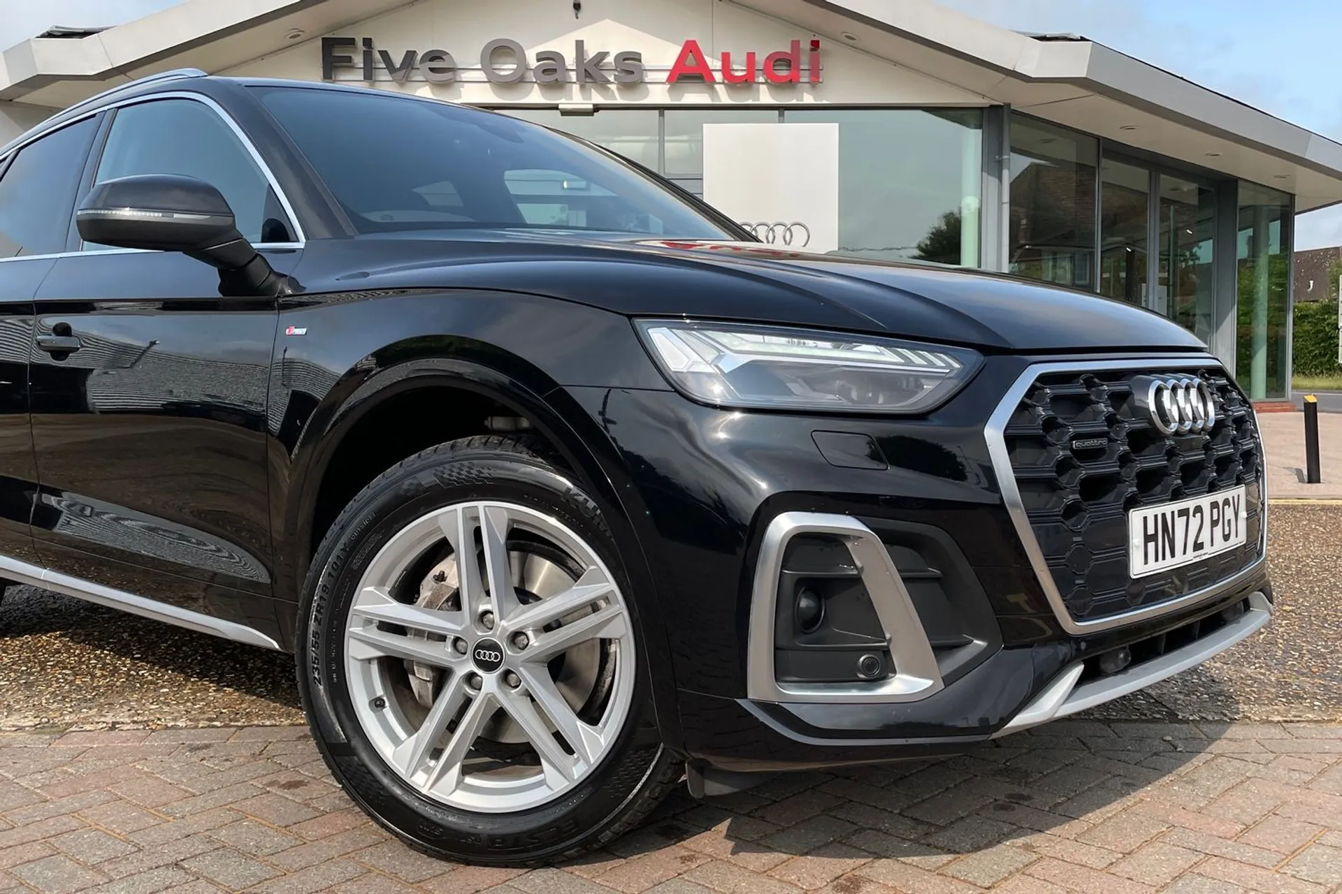 Audi Q5 thumbnail image number 23