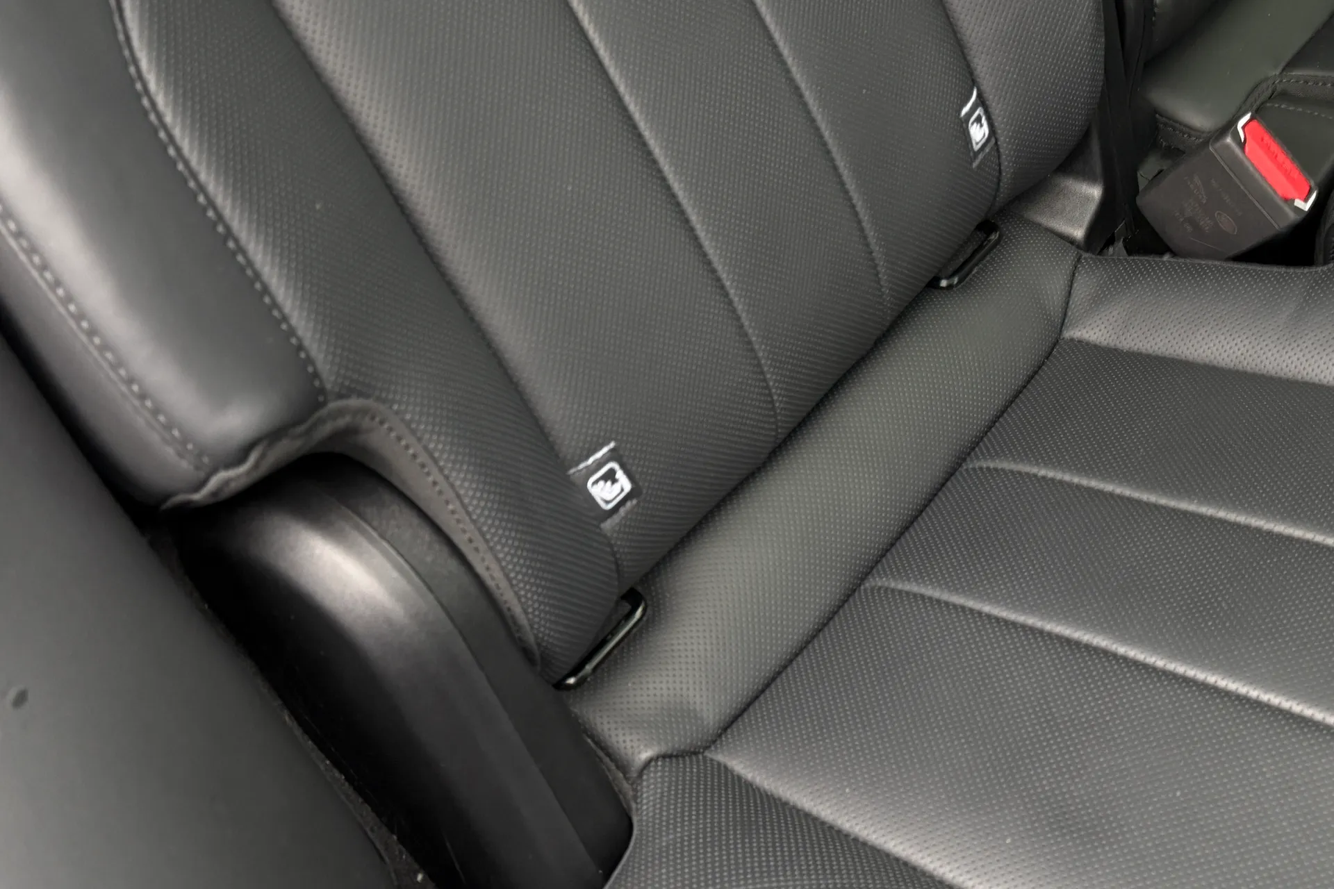 LAND ROVER RANGE ROVER SPORT thumbnail image number 38